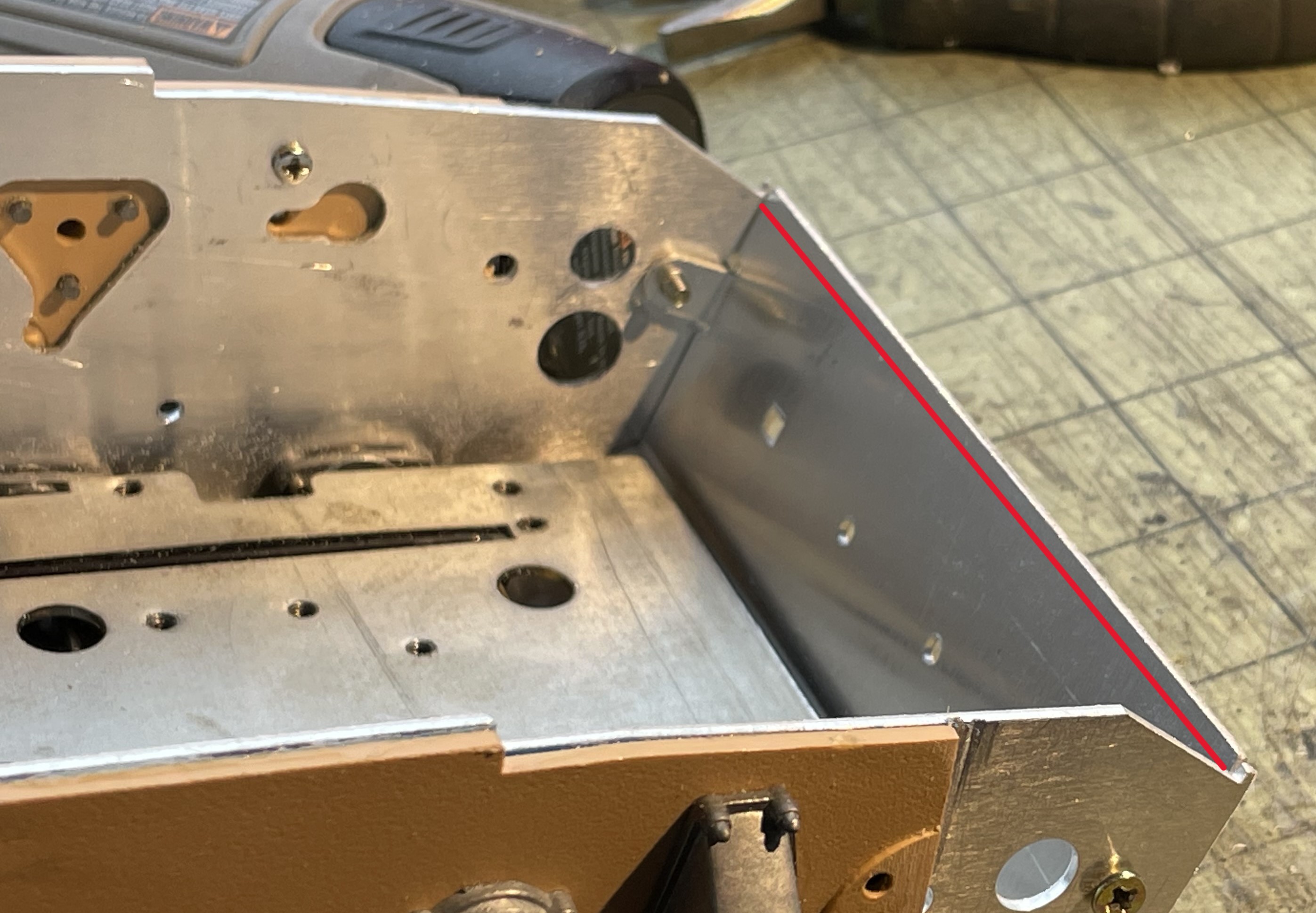 1/16 PzKpfw III Ausf M - Converting the Trumpeter/Heller kit to RC - Build