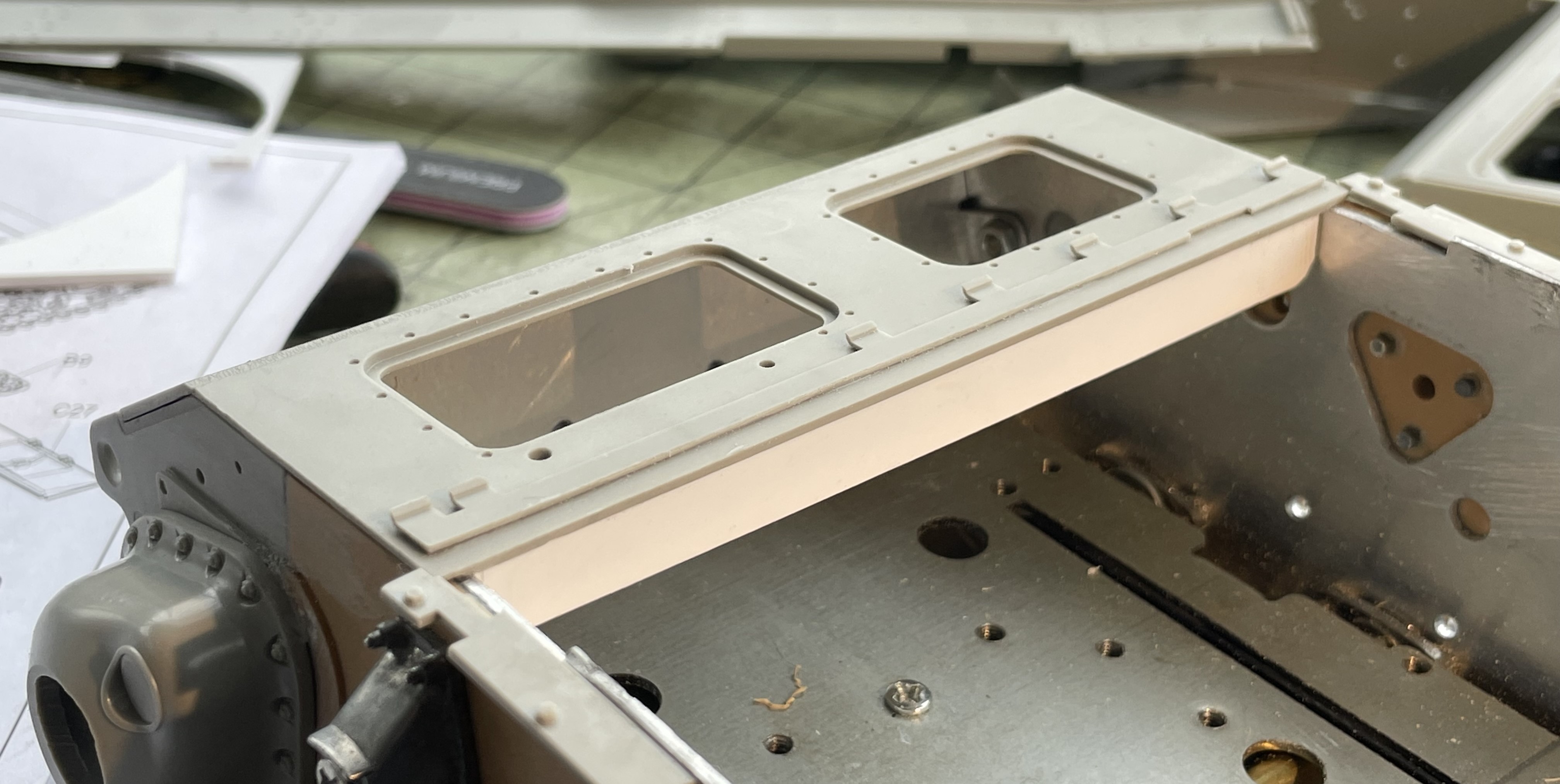 1/16 PzKpfw III Ausf M - Converting the Trumpeter/Heller kit to RC - Build