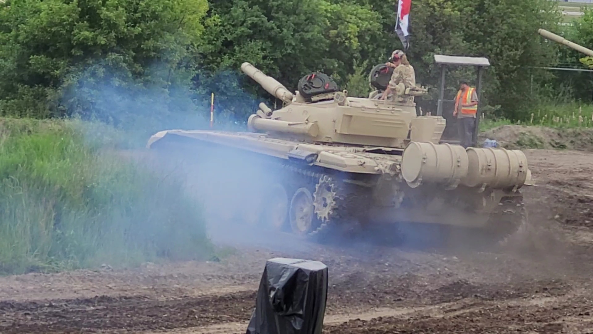 VideoCapture_20230613-220412.jpg