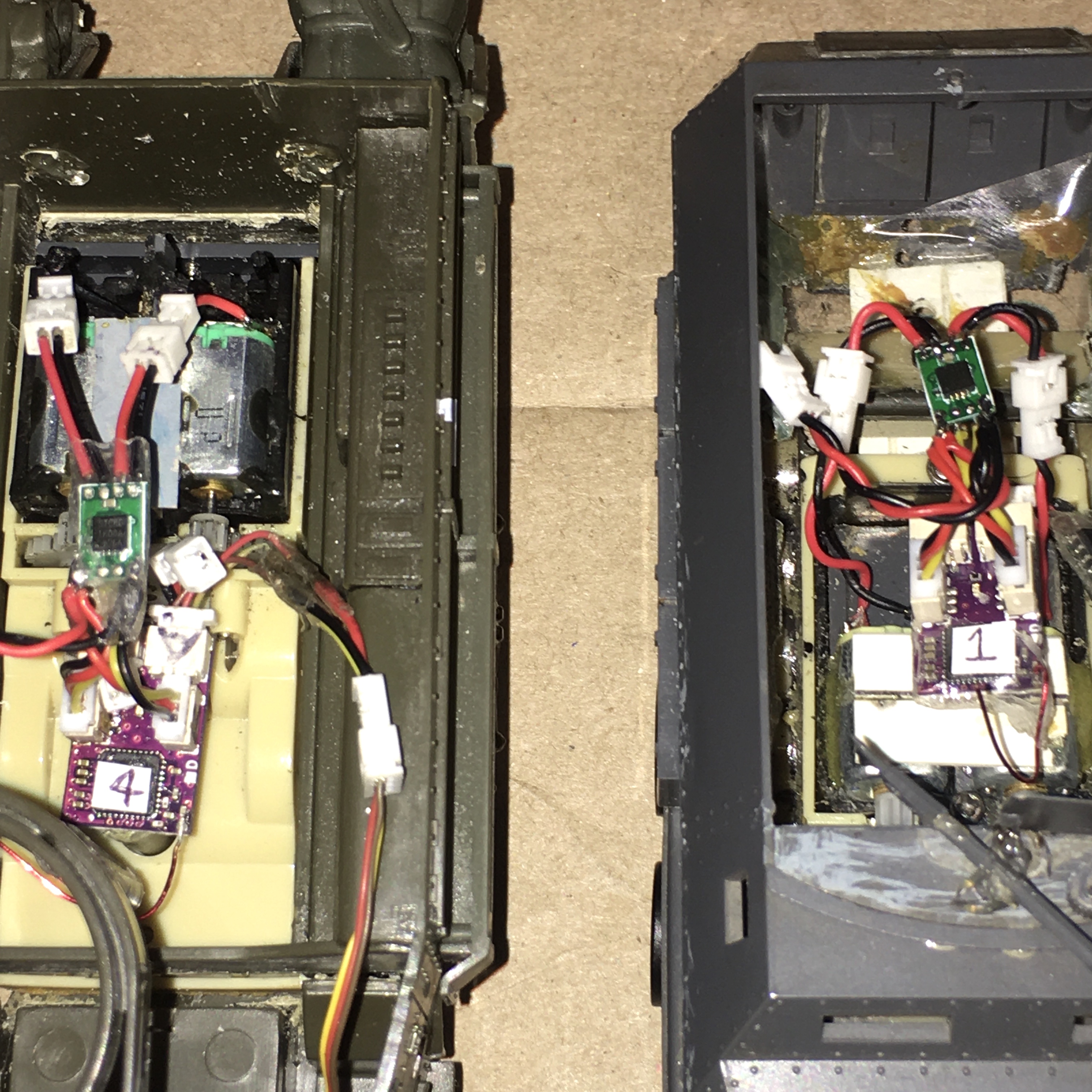 No.4 radio on the left, No.1 on the right. I have 6 of these radios  Ma-RX-42-D+(DSMX/2)  in operation so far and plan on upgrading all my best 1/35 with these receivers with Telemetry.