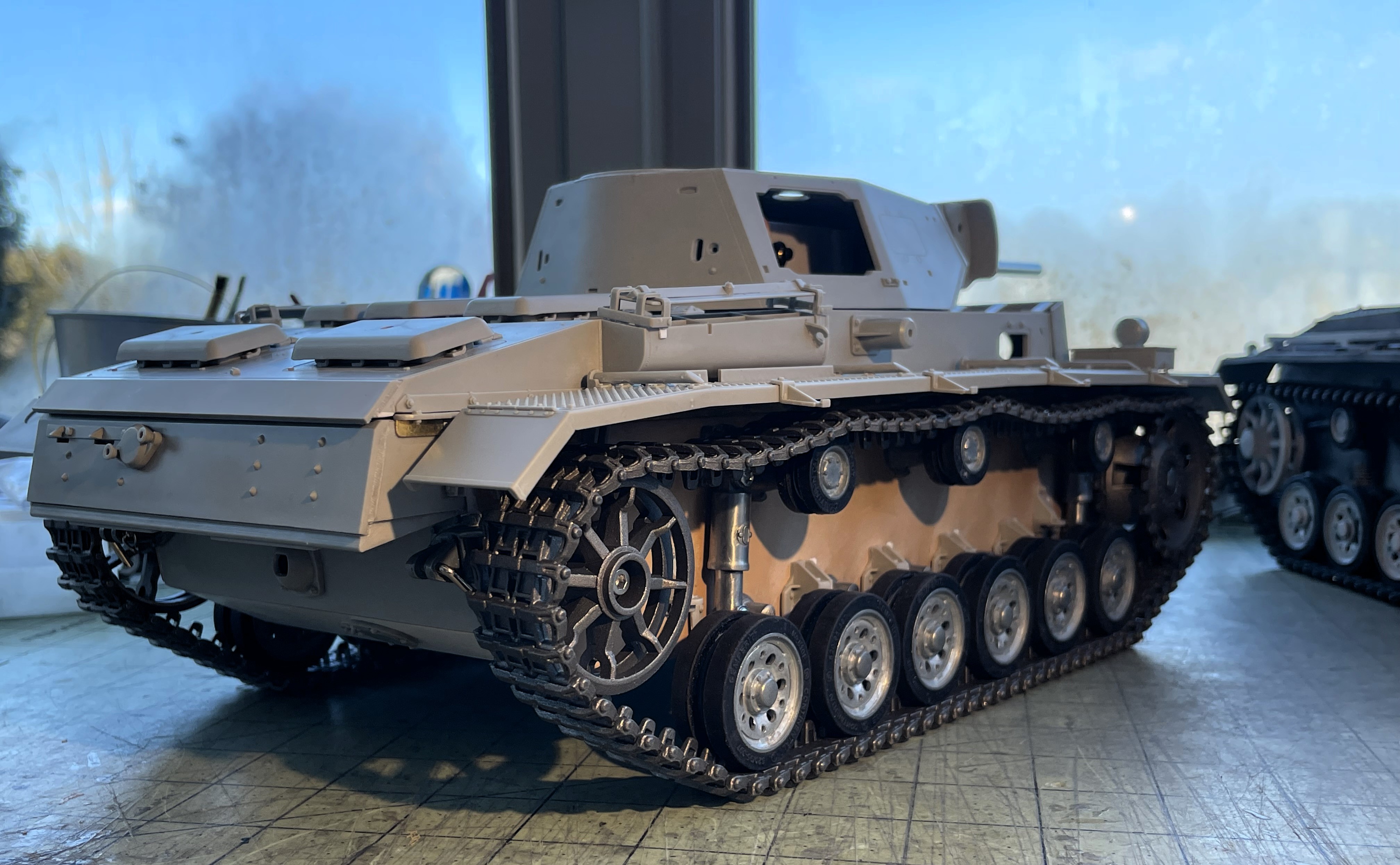 1/16 PzKpfw III Ausf M - Trumpeter/Heller kit with Taigen hull integration - Build