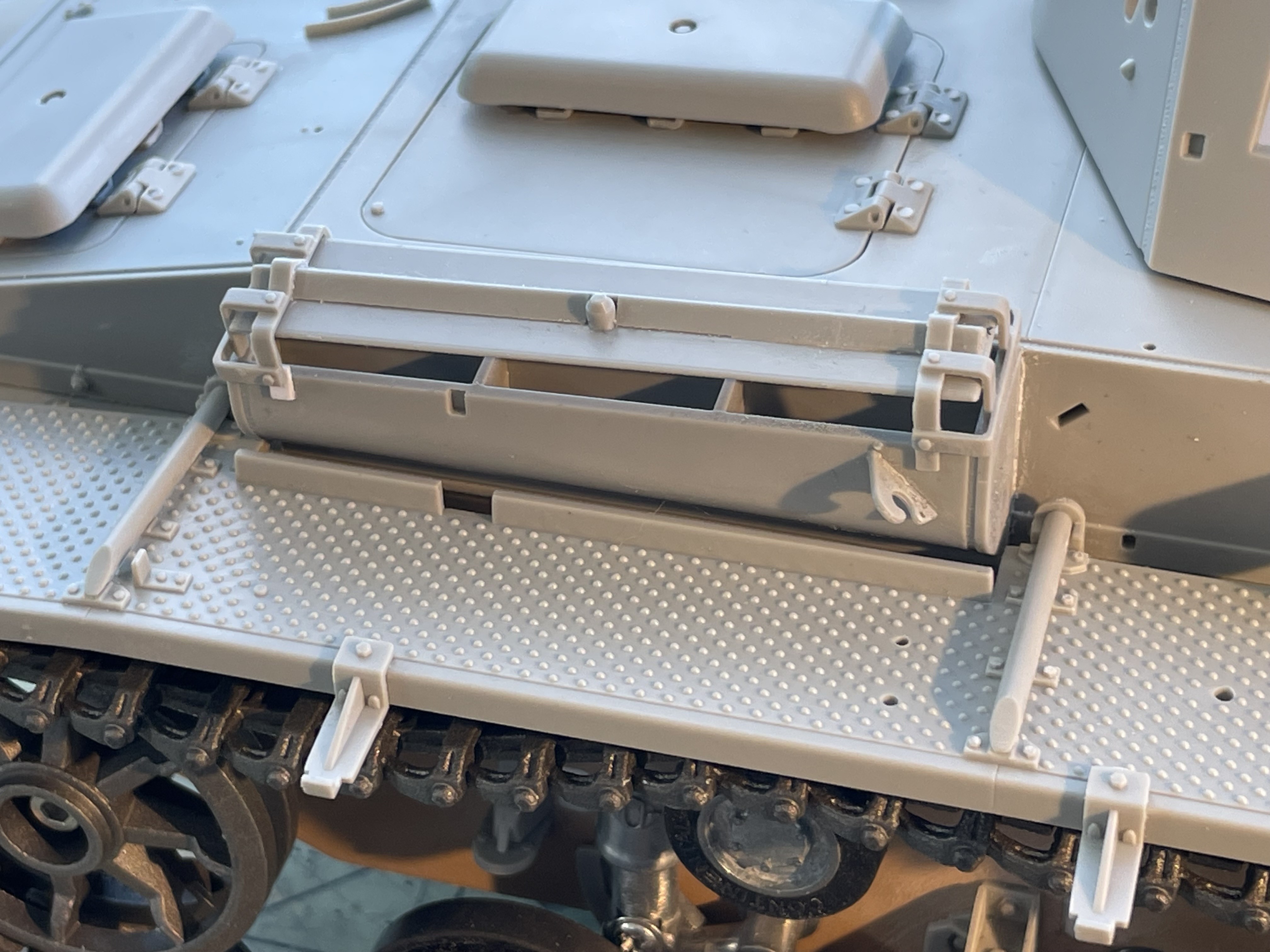 1/16 PzKpfw III Ausf M - Trumpeter/Heller kit with Taigen hull integration - Build