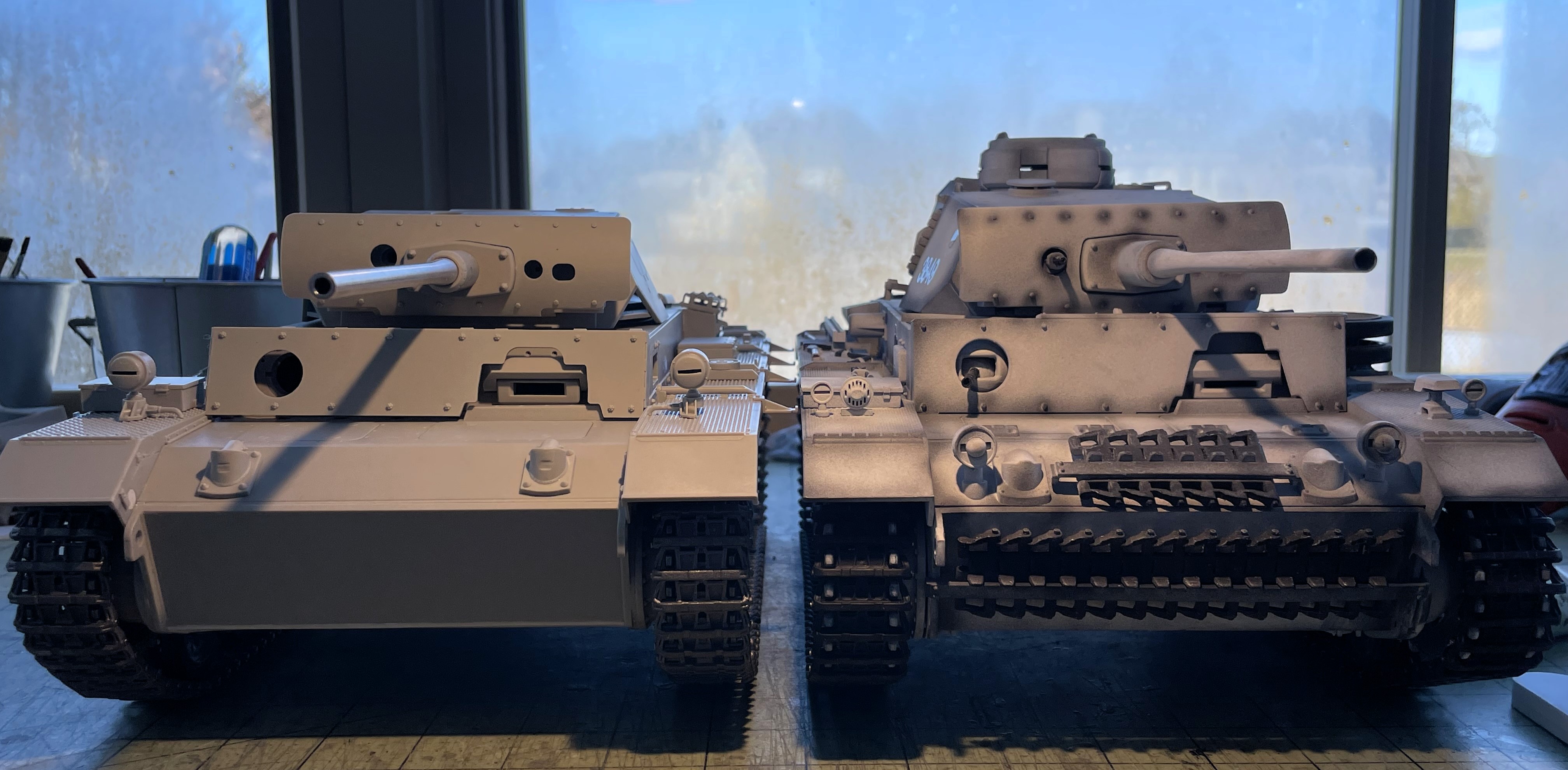 1/16 PzKpfw III Ausf M - Trumpeter/Heller kit with Taigen hull integration - Build