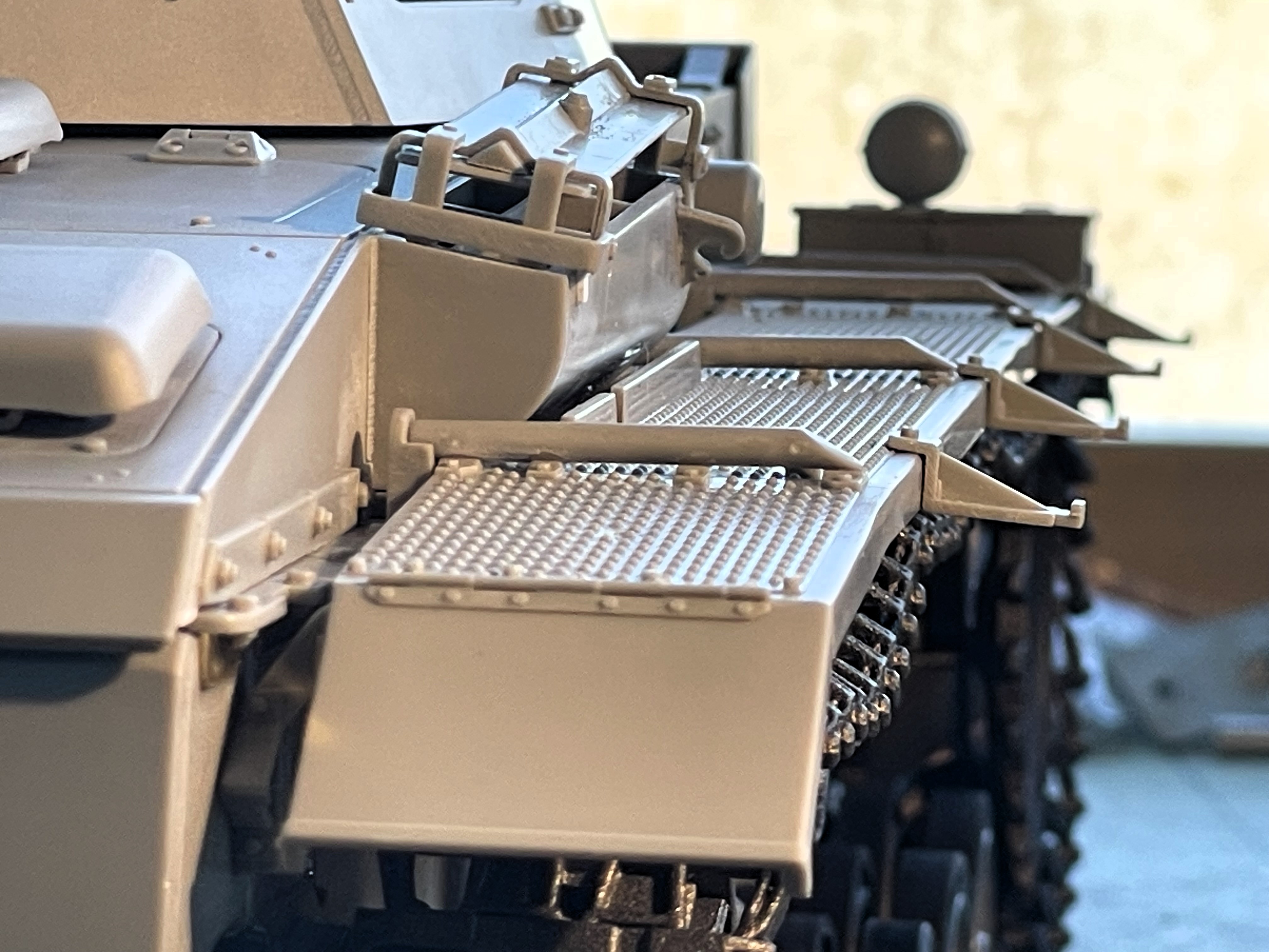 1/16 PzKpfw III Ausf M - Trumpeter/Heller kit with Taigen hull integration - Build