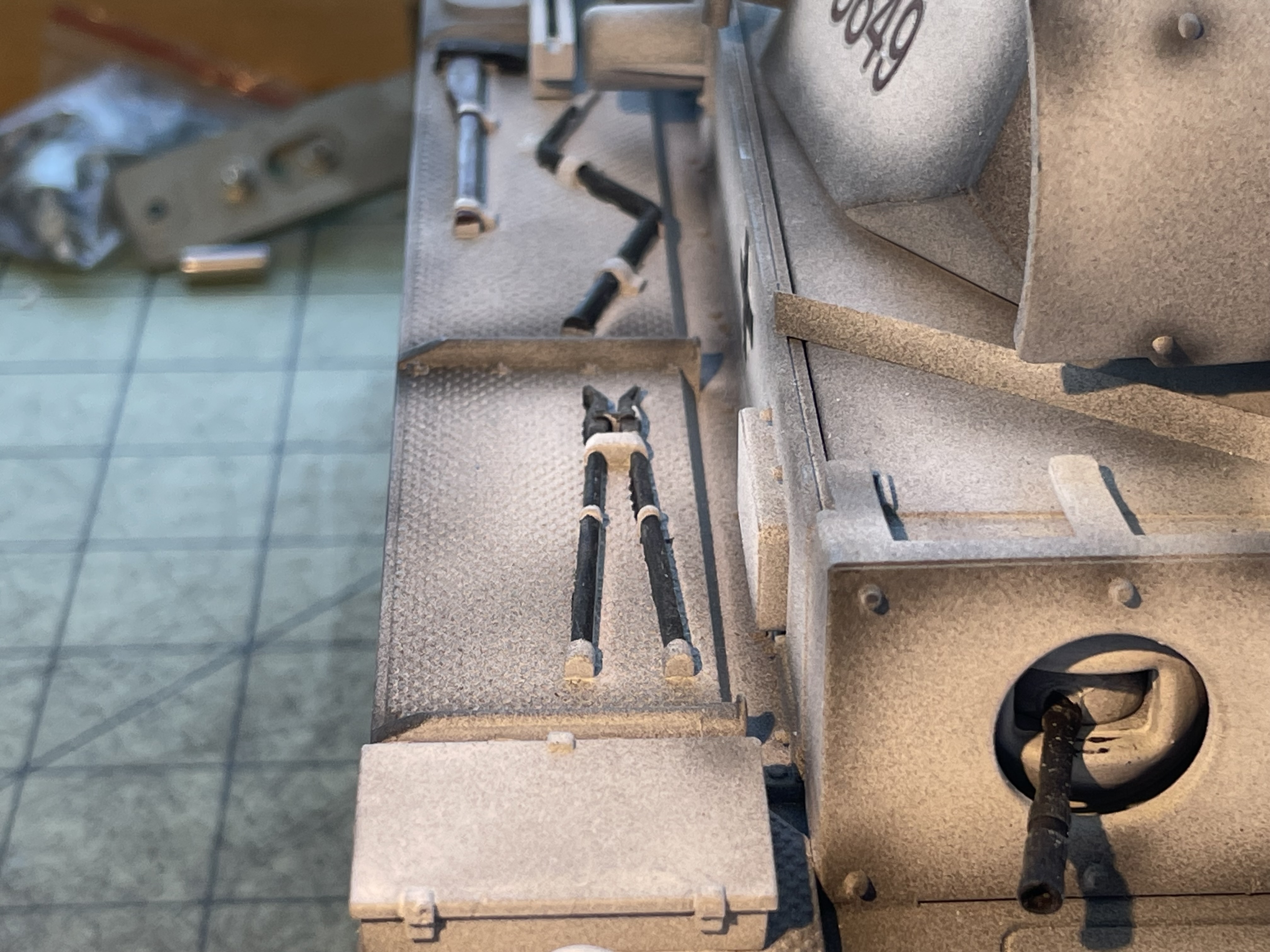 1/16 PzKpfw III Ausf M - Trumpeter/Heller kit with Taigen hull integration - Build