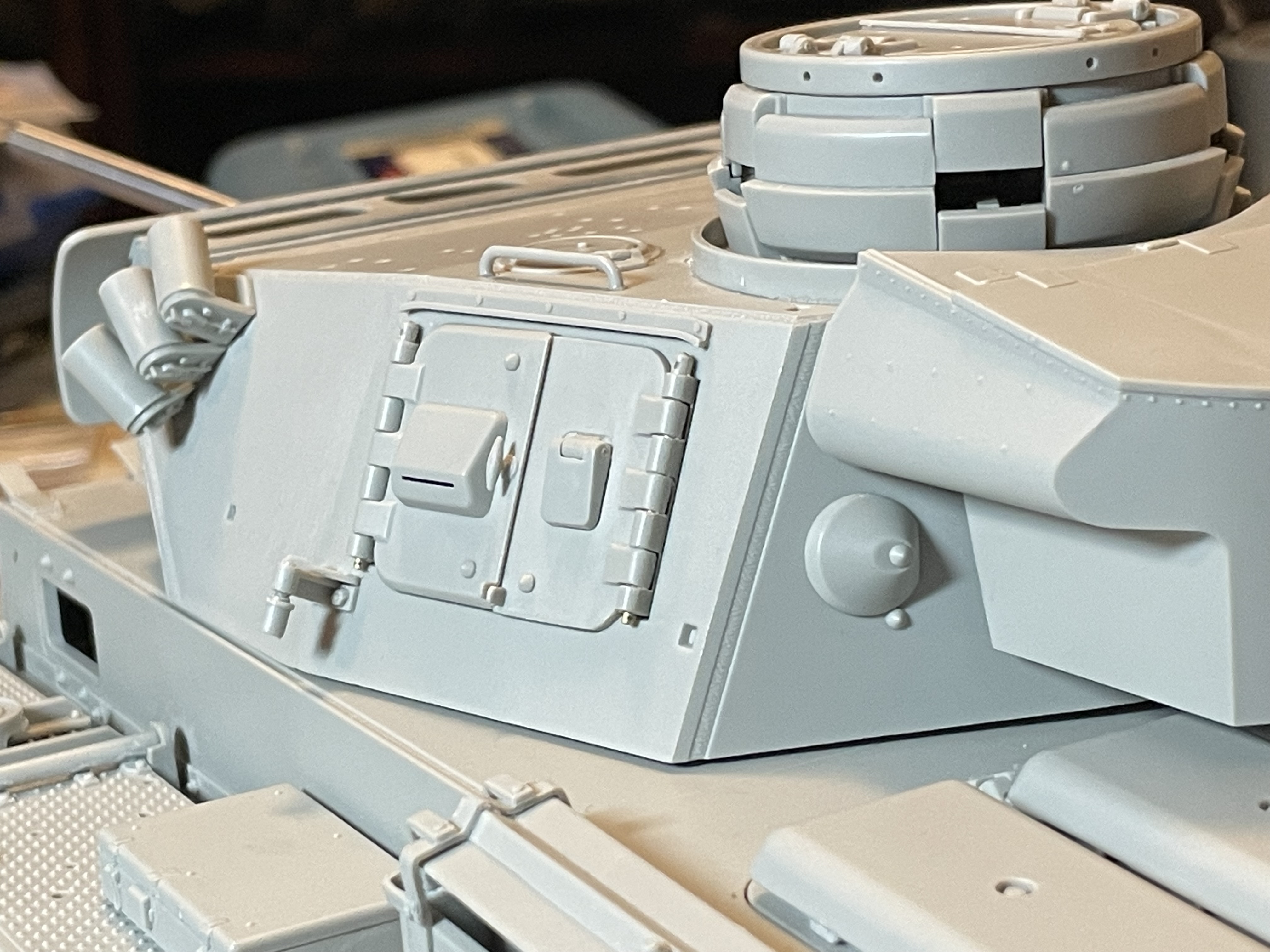 1/16 PzKpfw III Ausf M - Trumpeter/Heller kit with Taigen hull integration - Build