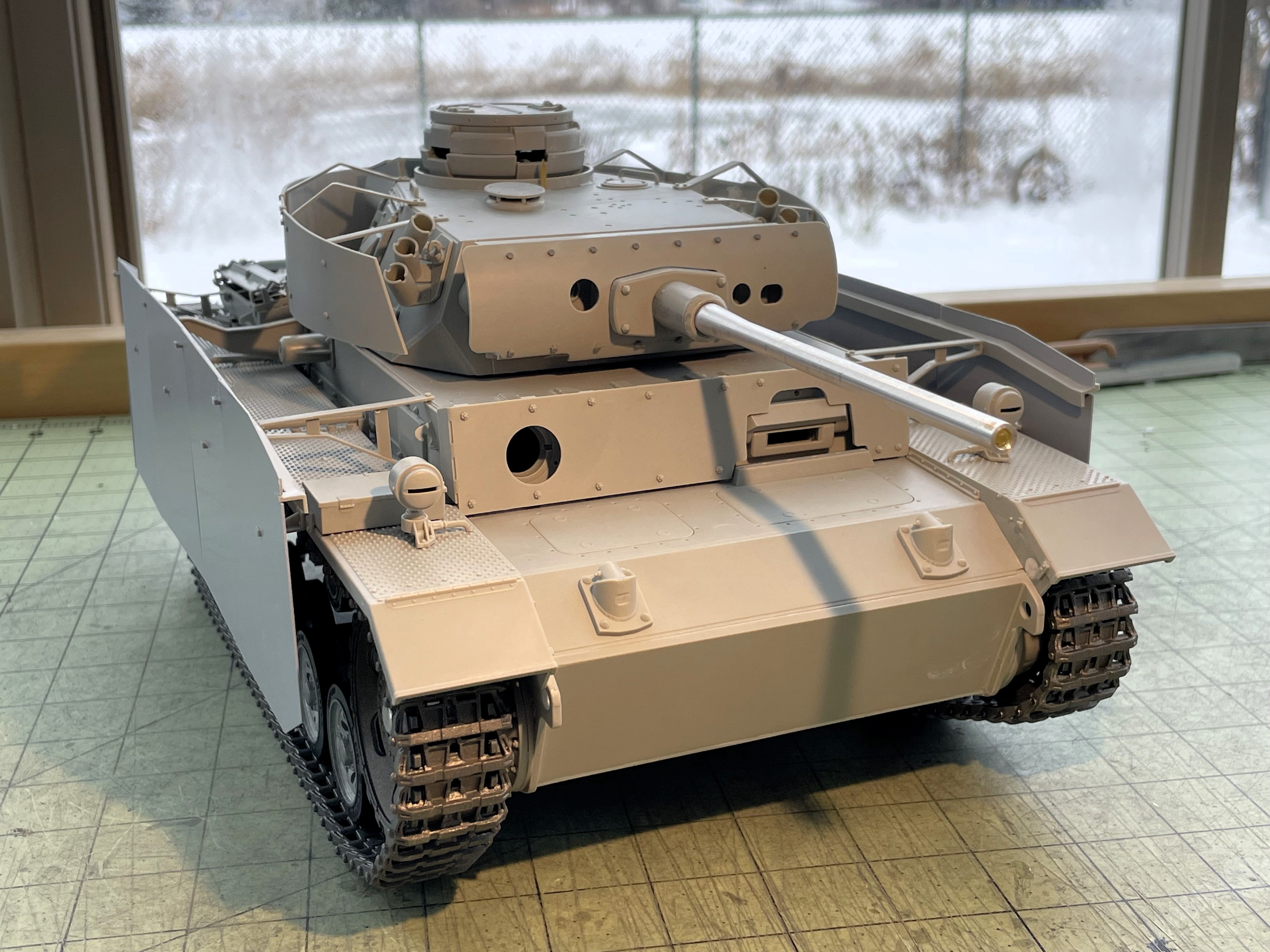 1/16 PzKpfw III Ausf M - Trumpeter/Heller kit with Taigen hull integration - Build