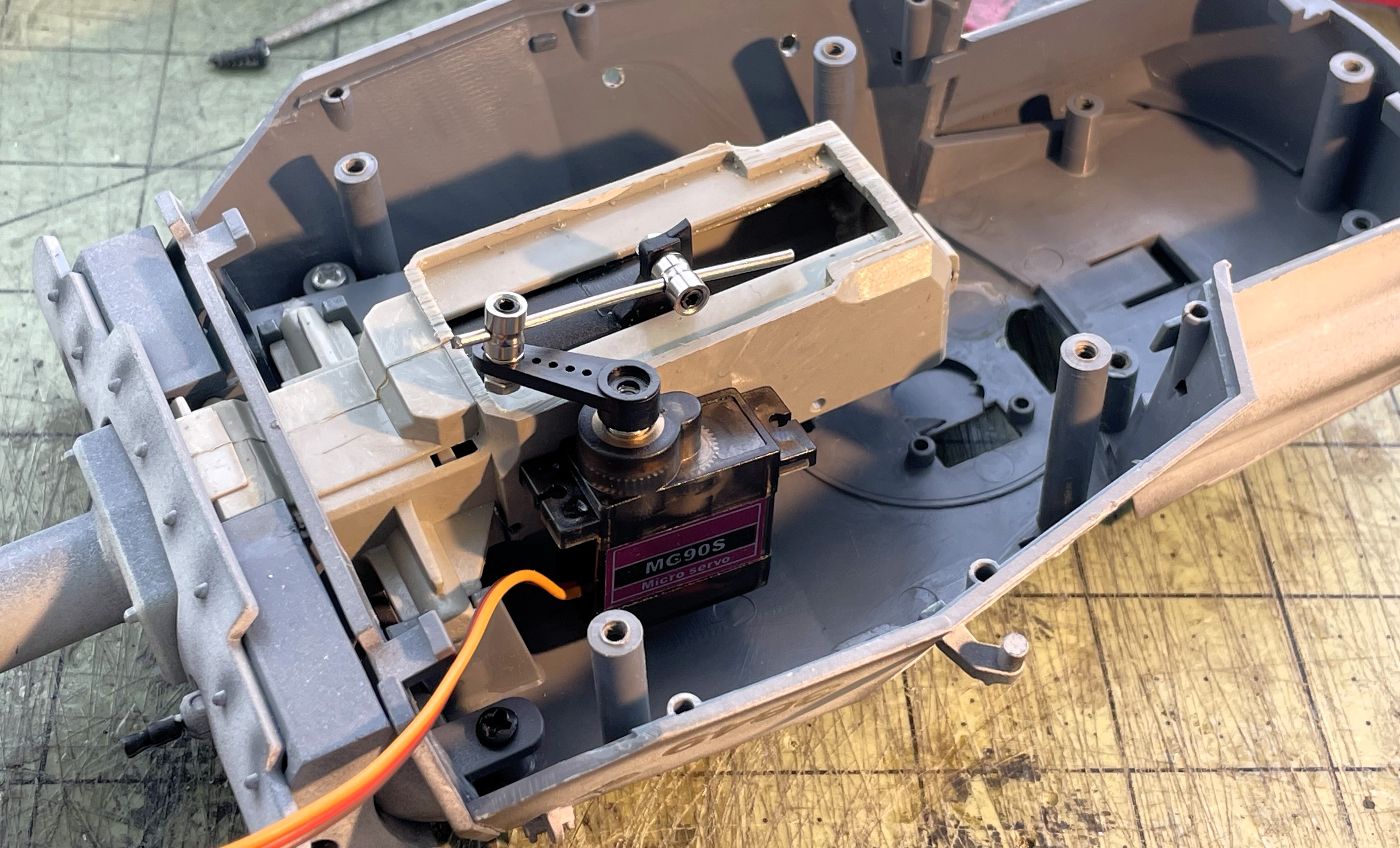 1/16 PzKpfw III Ausf M - Trumpeter/Heller kit with Taigen hull integration - Build