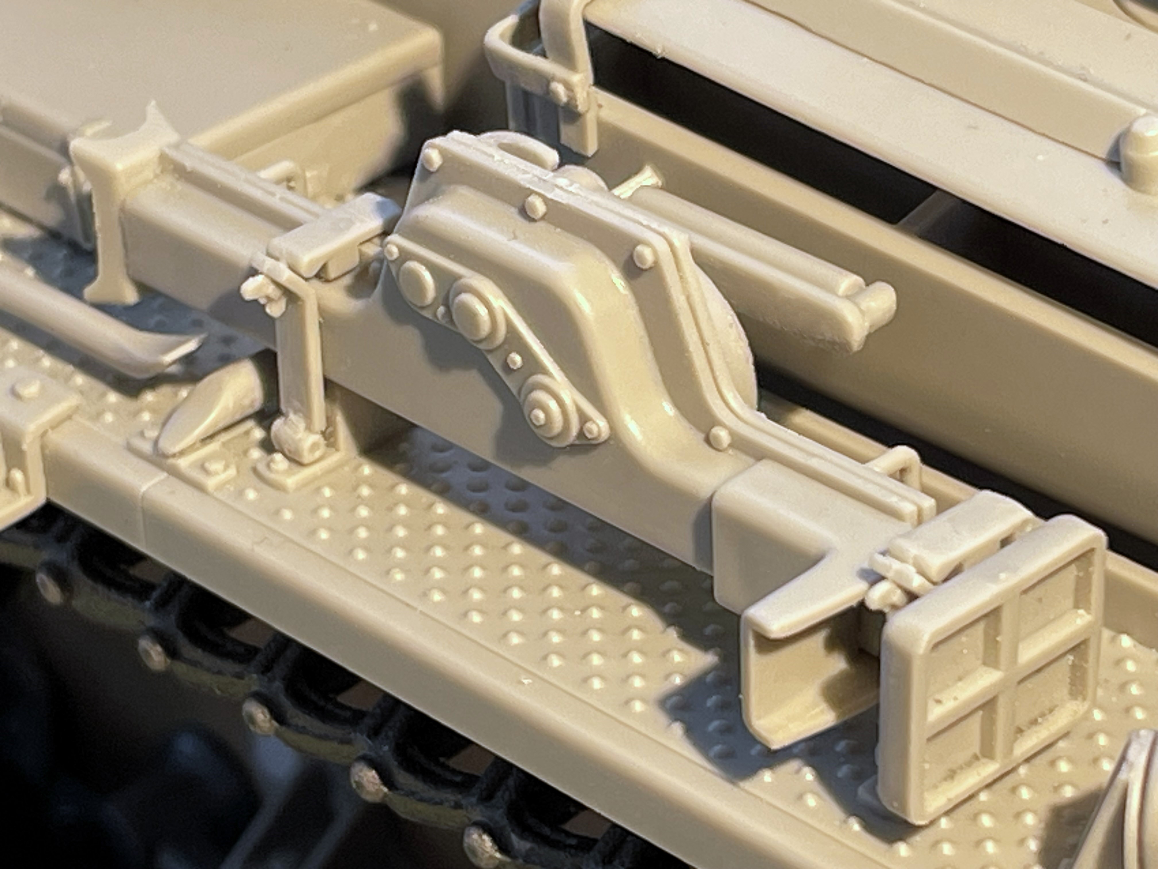 1/16 PzKpfw III Ausf M - Trumpeter/Heller kit with Taigen hull integration - Build