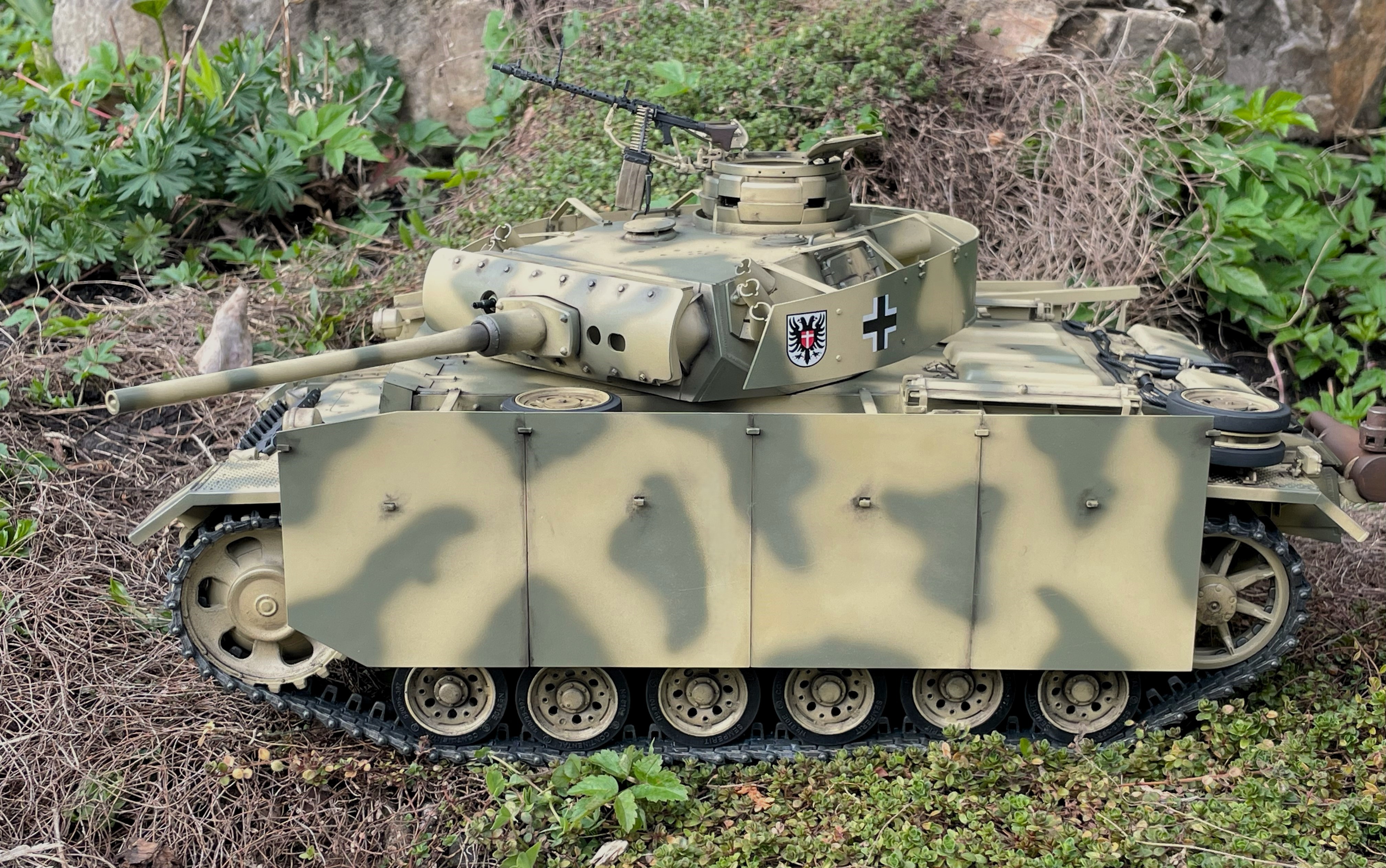 1/16 PzKpfw III Ausf M - Trumpeter/Heller kit with Taigen hull integration - Build