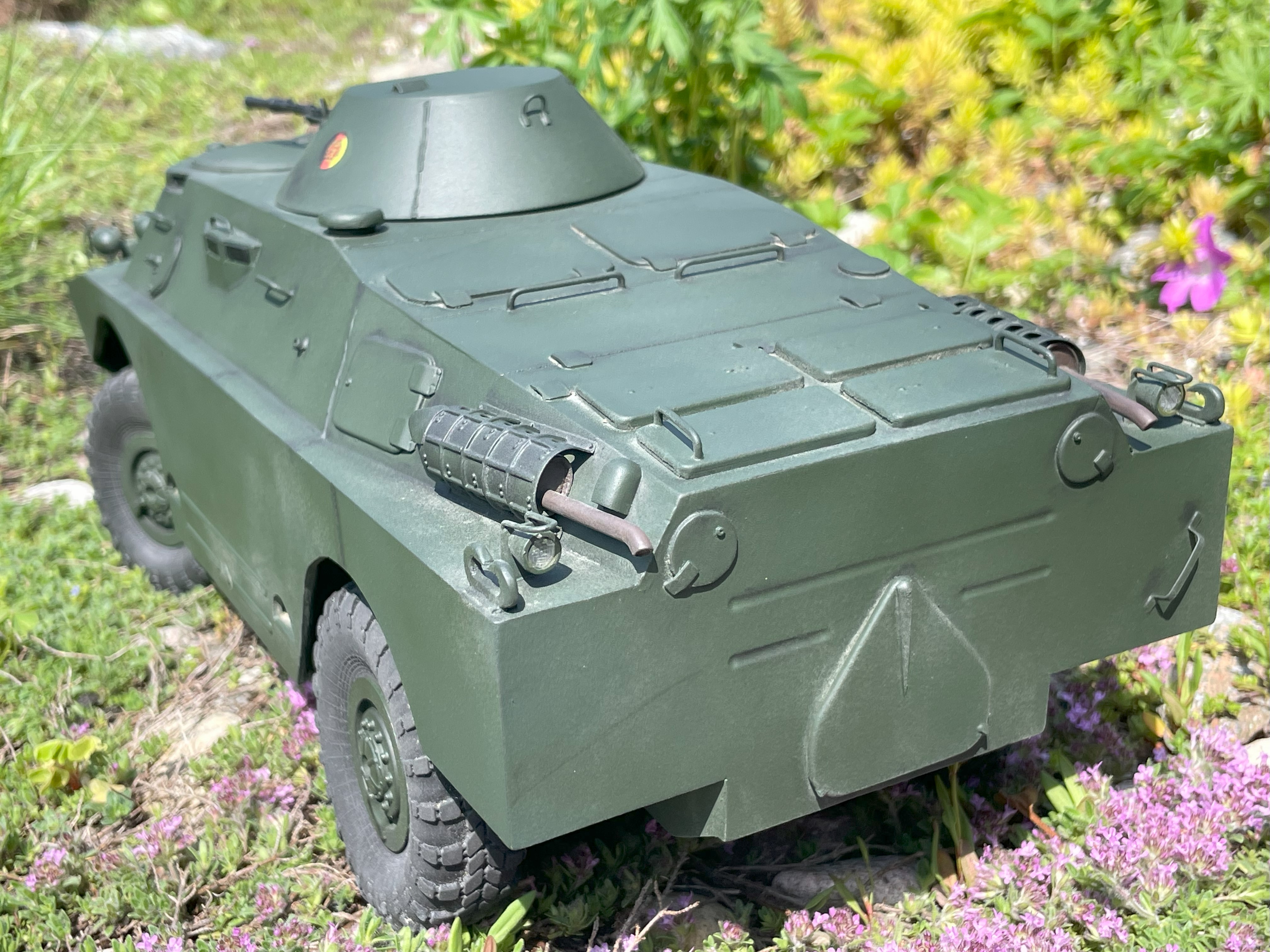 1/16 RC BRDM-2 Soviet Combat Recon Patrol Vehicle - Build