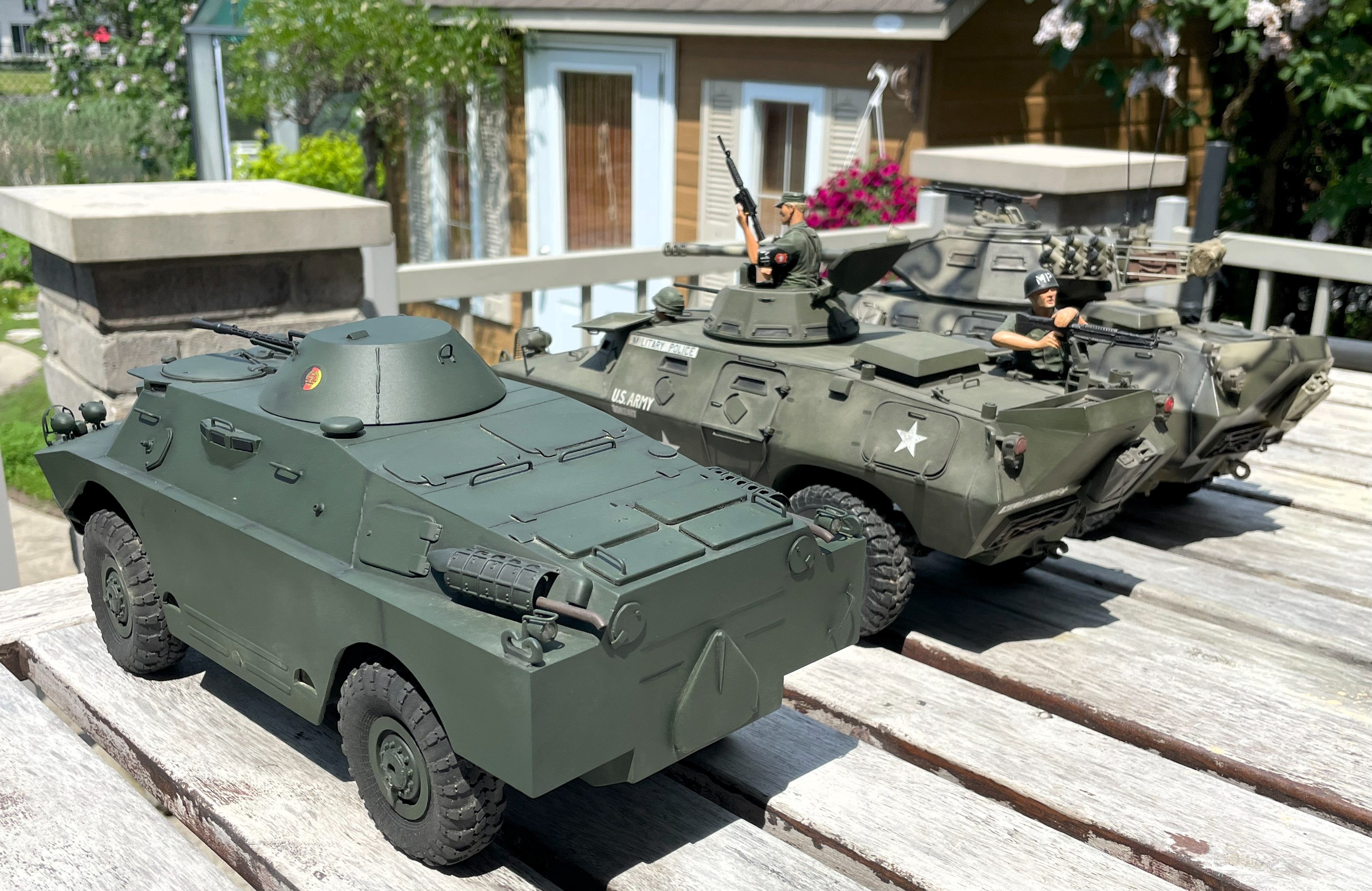 1/16 RC BRDM-2 Soviet Combat Recon Patrol Vehicle - Build