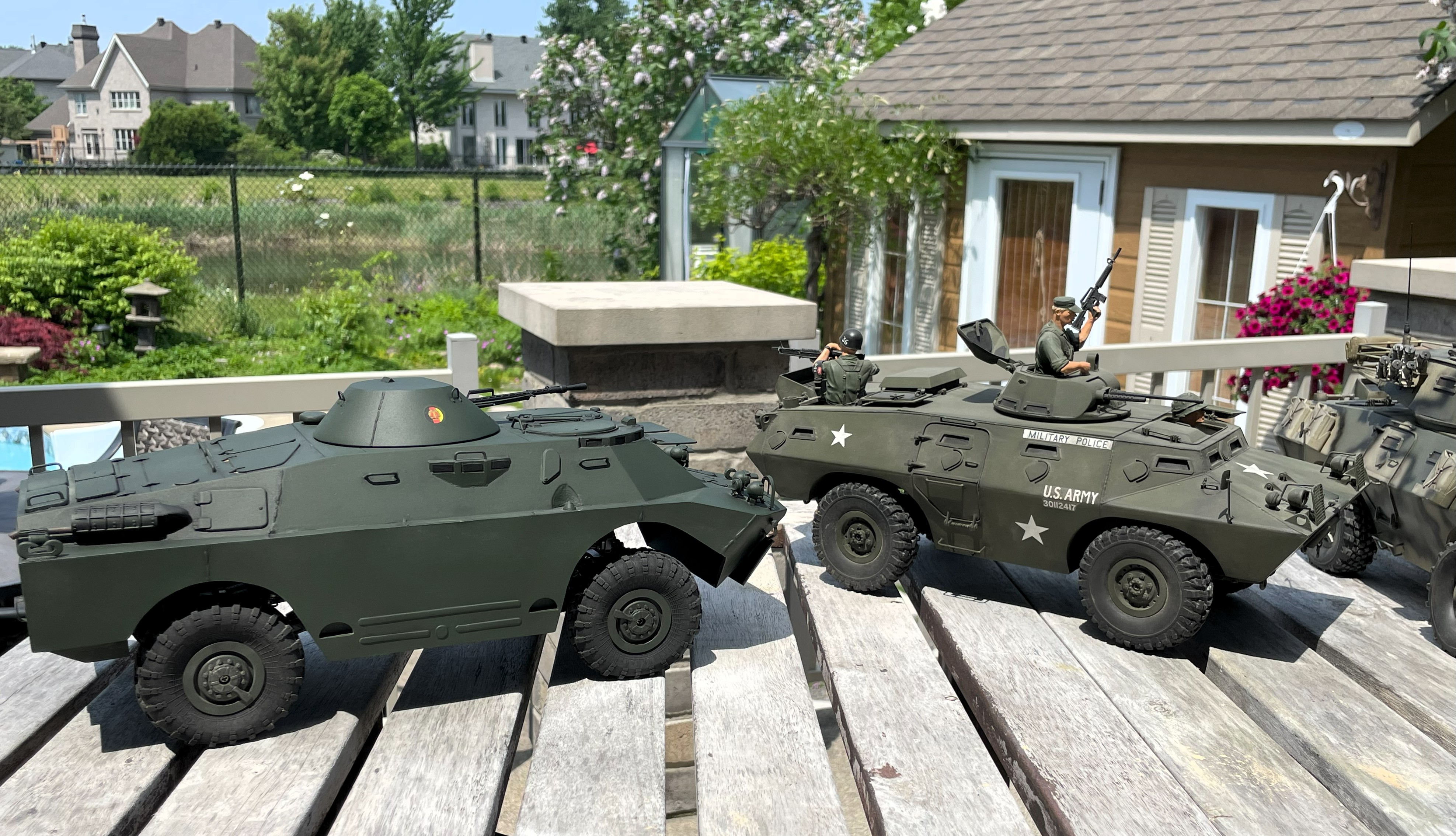 1/16 RC BRDM-2 Soviet Combat Recon Patrol Vehicle - Build