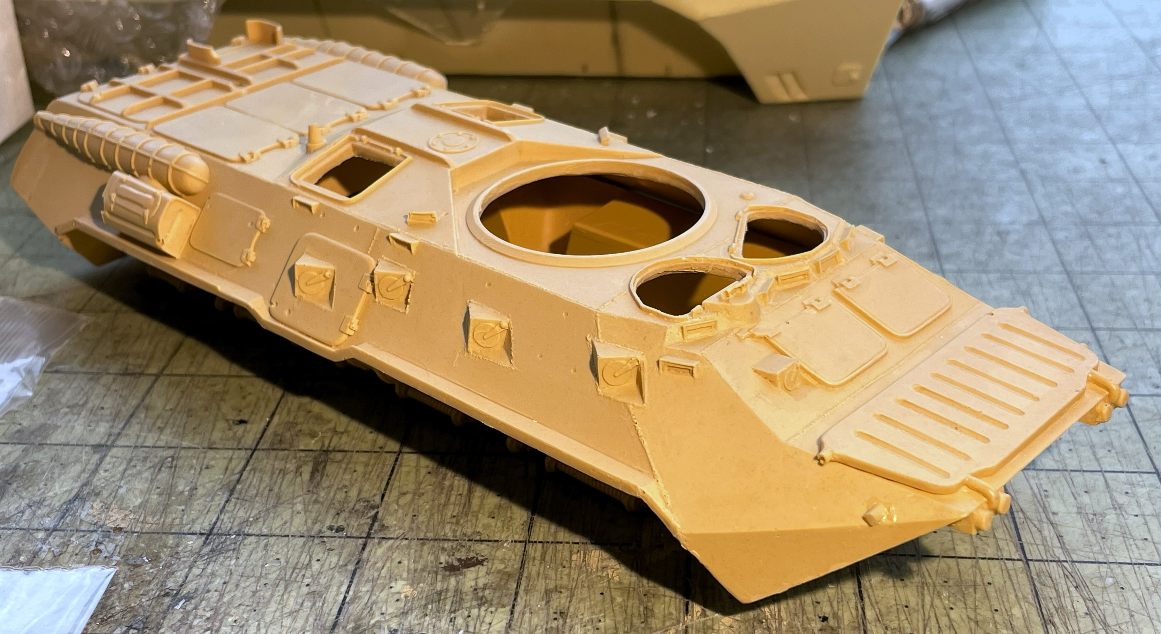 1/16 RC BTR-80 Russian 8x8 wheeled APC - build