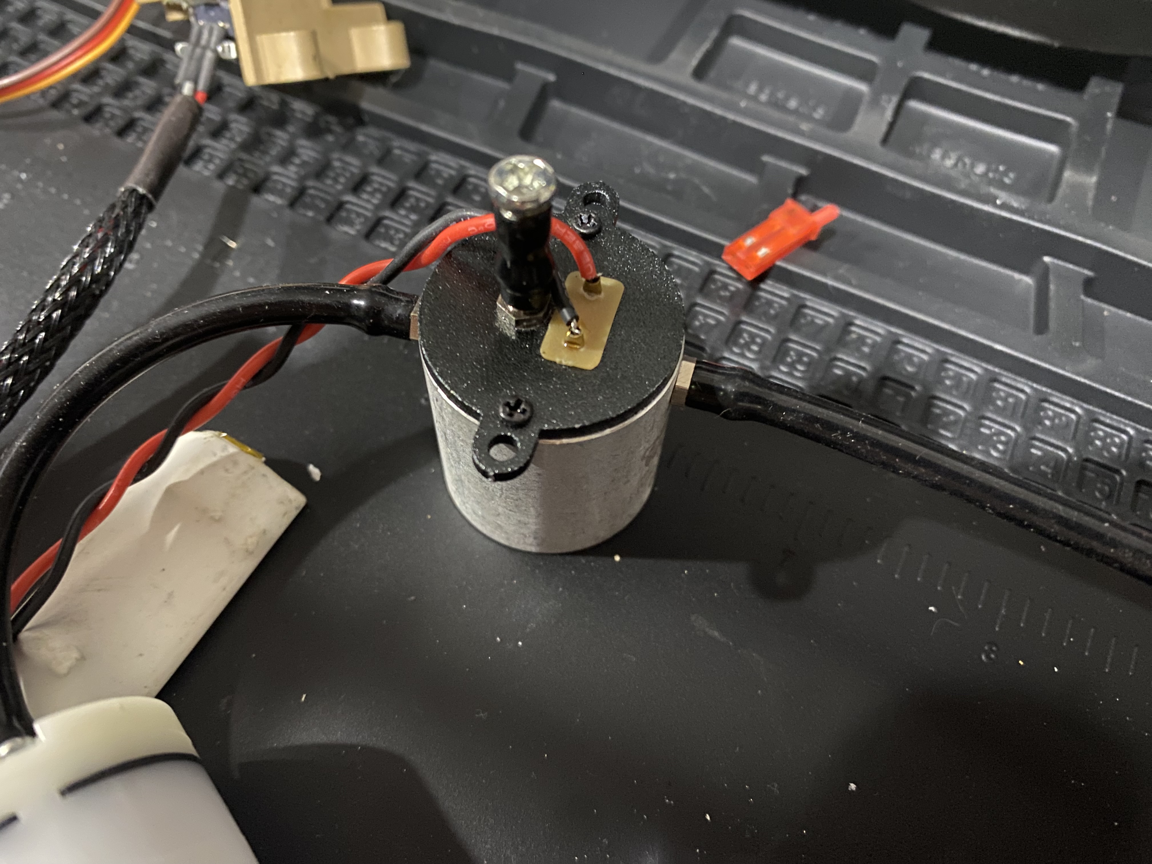 Included leaky smoke unit