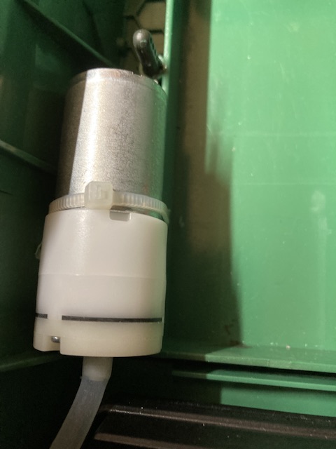 Fan unit for barrel smoke