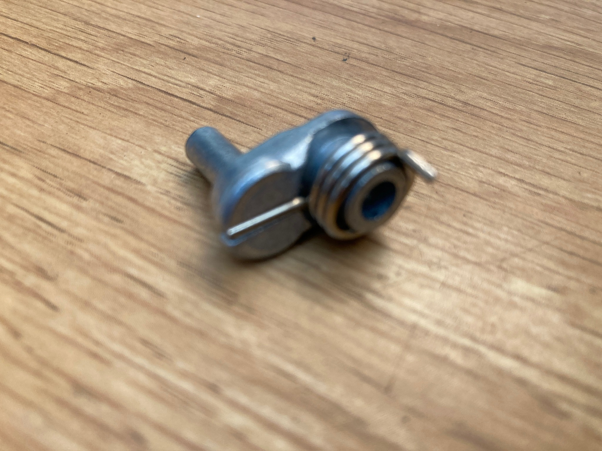 This is how the coil spring fits onto the cast front axle stub