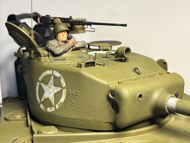 RC 1/16 Sherman M4A3E8