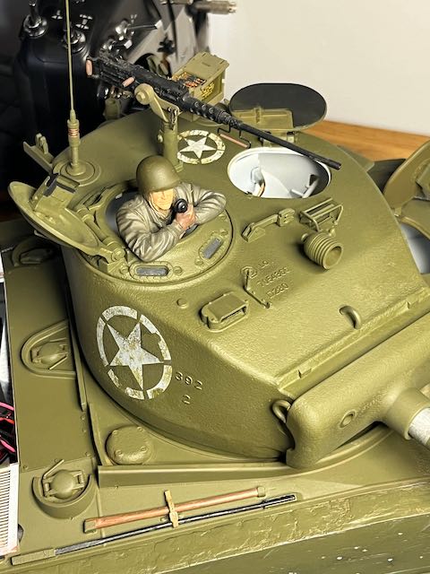 RC 1/16 Sherman M4A3E8