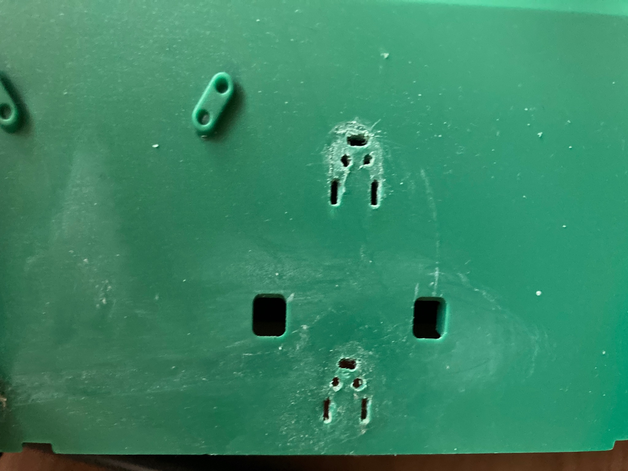 Headlamp covers removed  from glacis plate