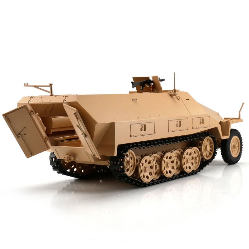 1-16-rc-sd-kfz-251-1-ausf-d-sand~3.jpg