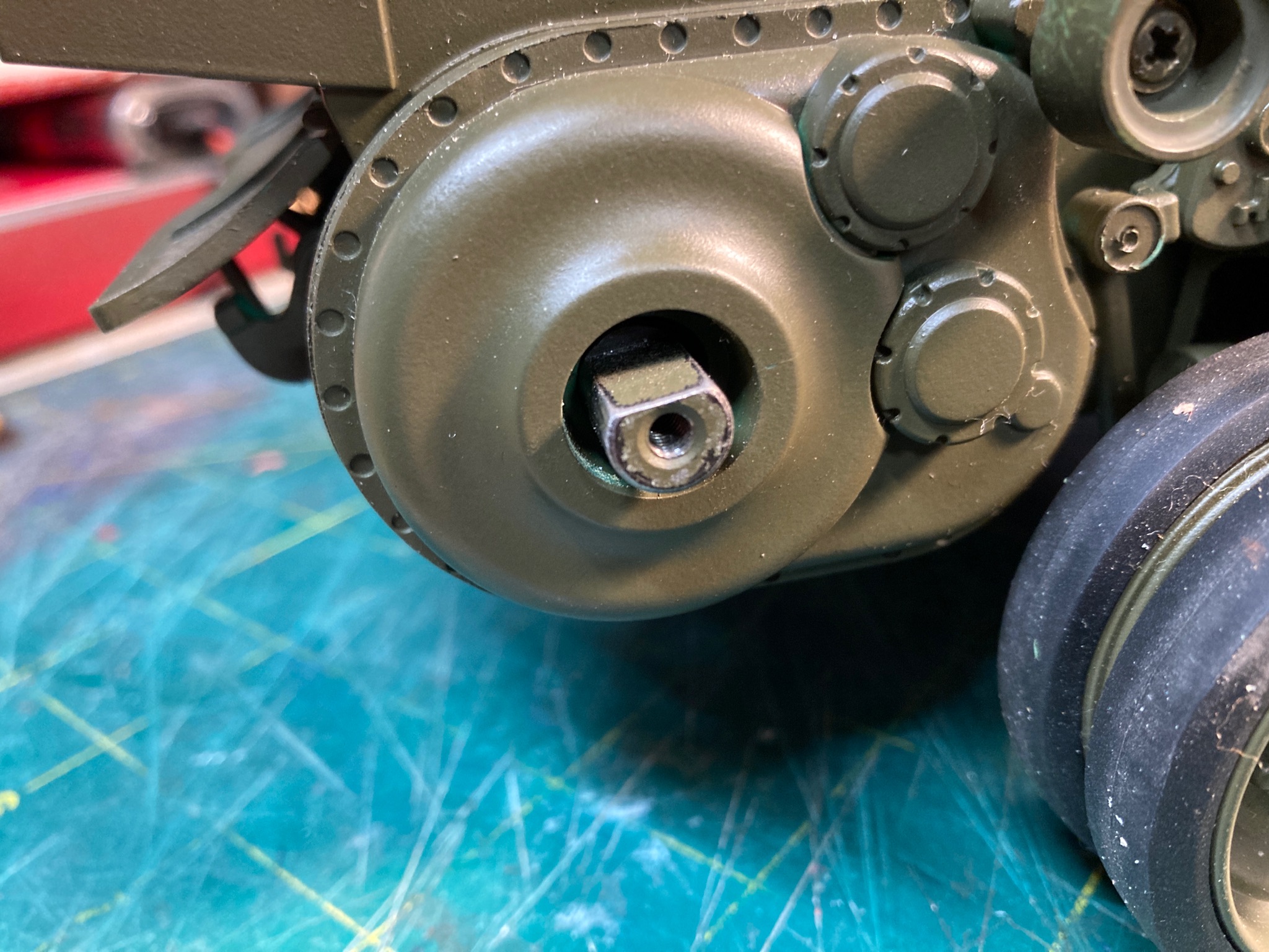 Only the inside axle bearing has been fitted.