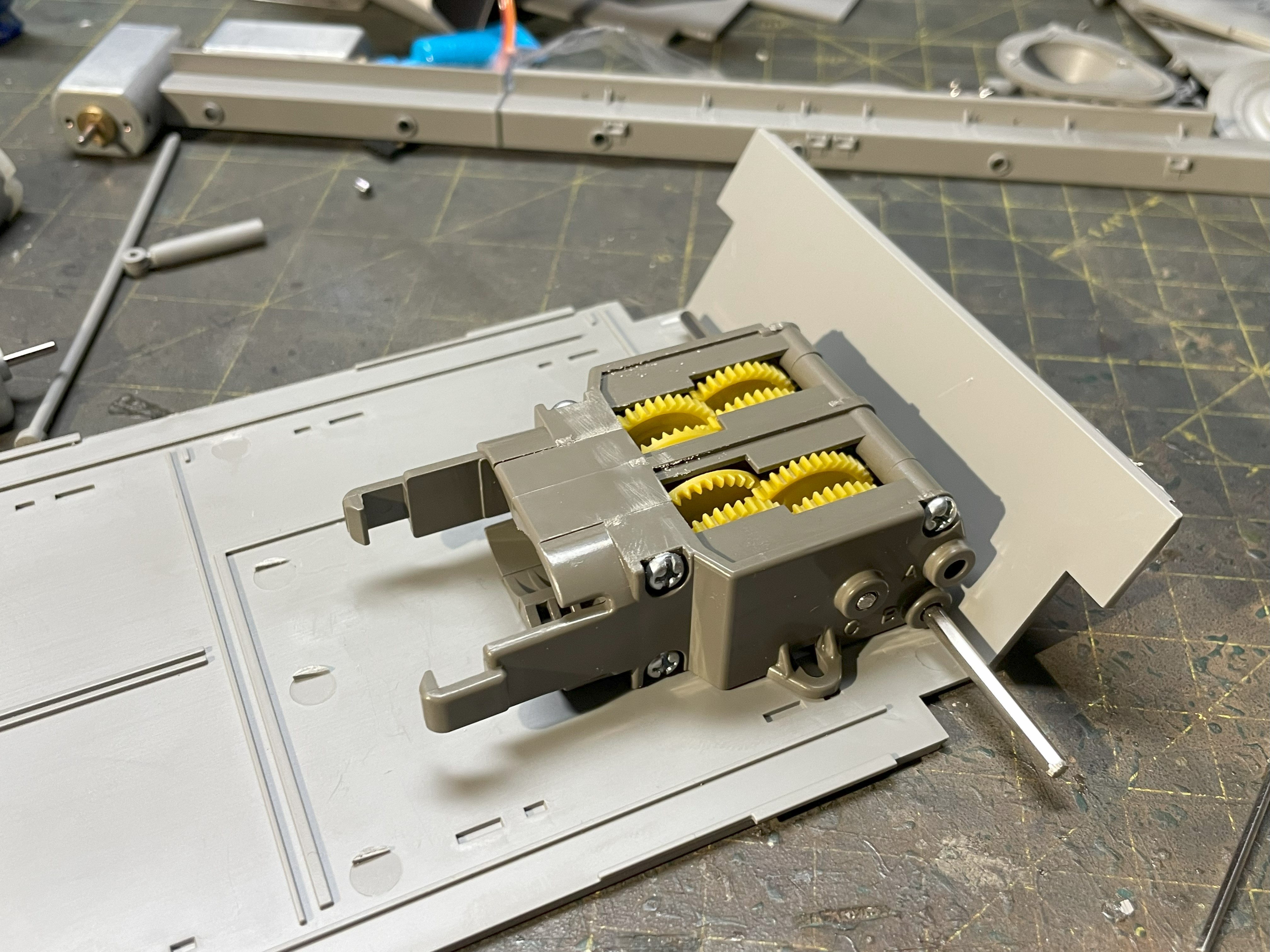 1/16 RC M-113A1 ACAV - Converting the Takom/Andy's HHQ  kit to RC