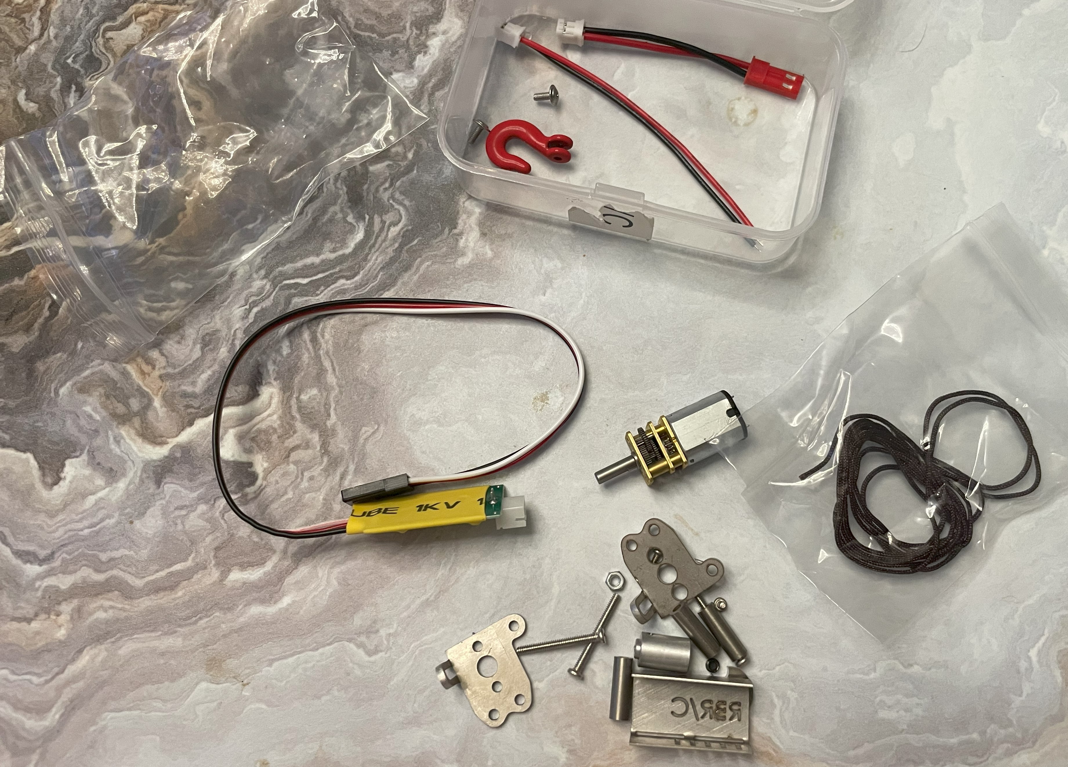 1/16 RC M-113A1 ACAV - Converting the Takom/Andy's HHQ  kit to RC