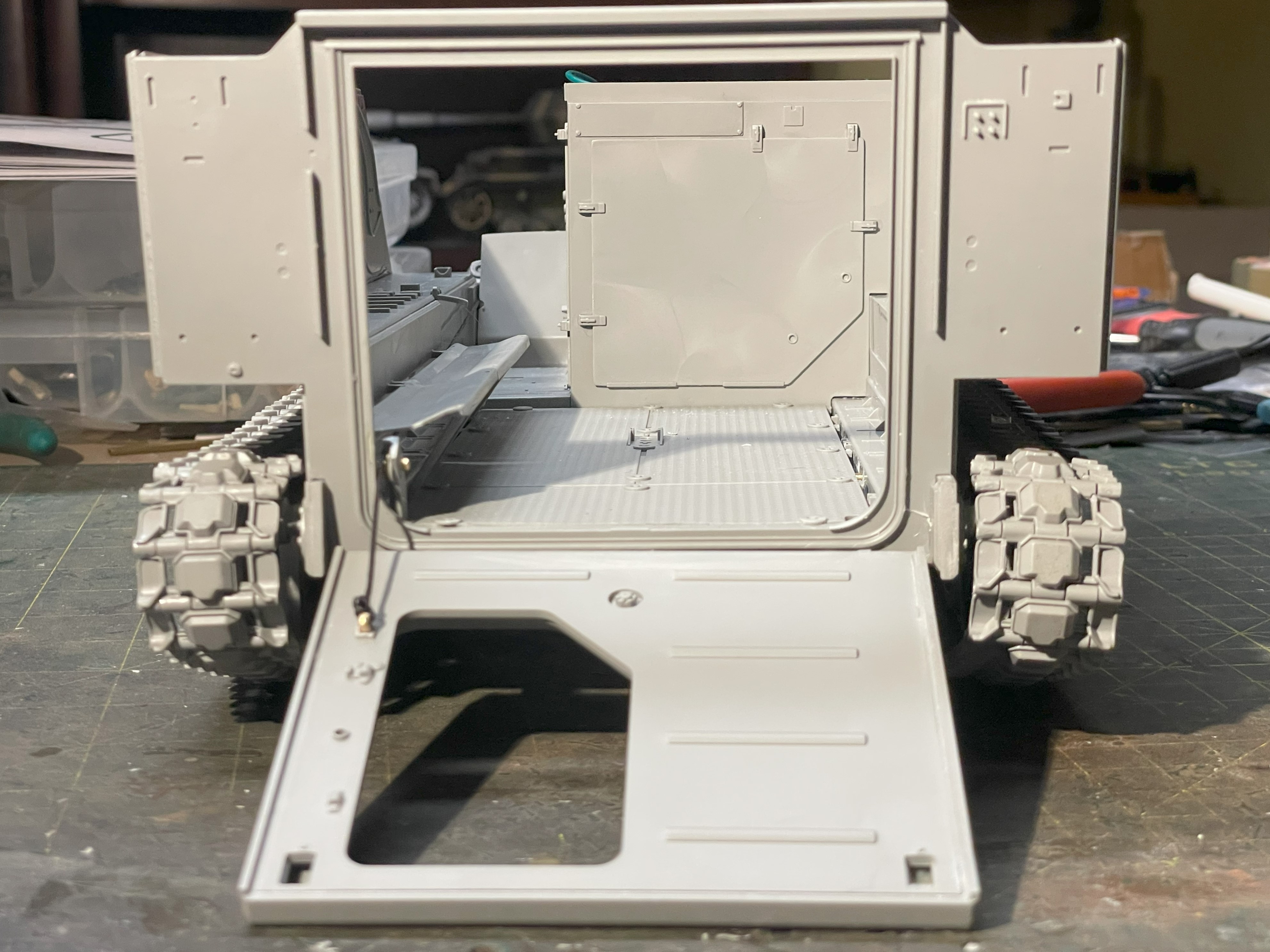 1/16 RC M-113A1 ACAV - Converting the Takom/Andy's HHQ  kit to RC