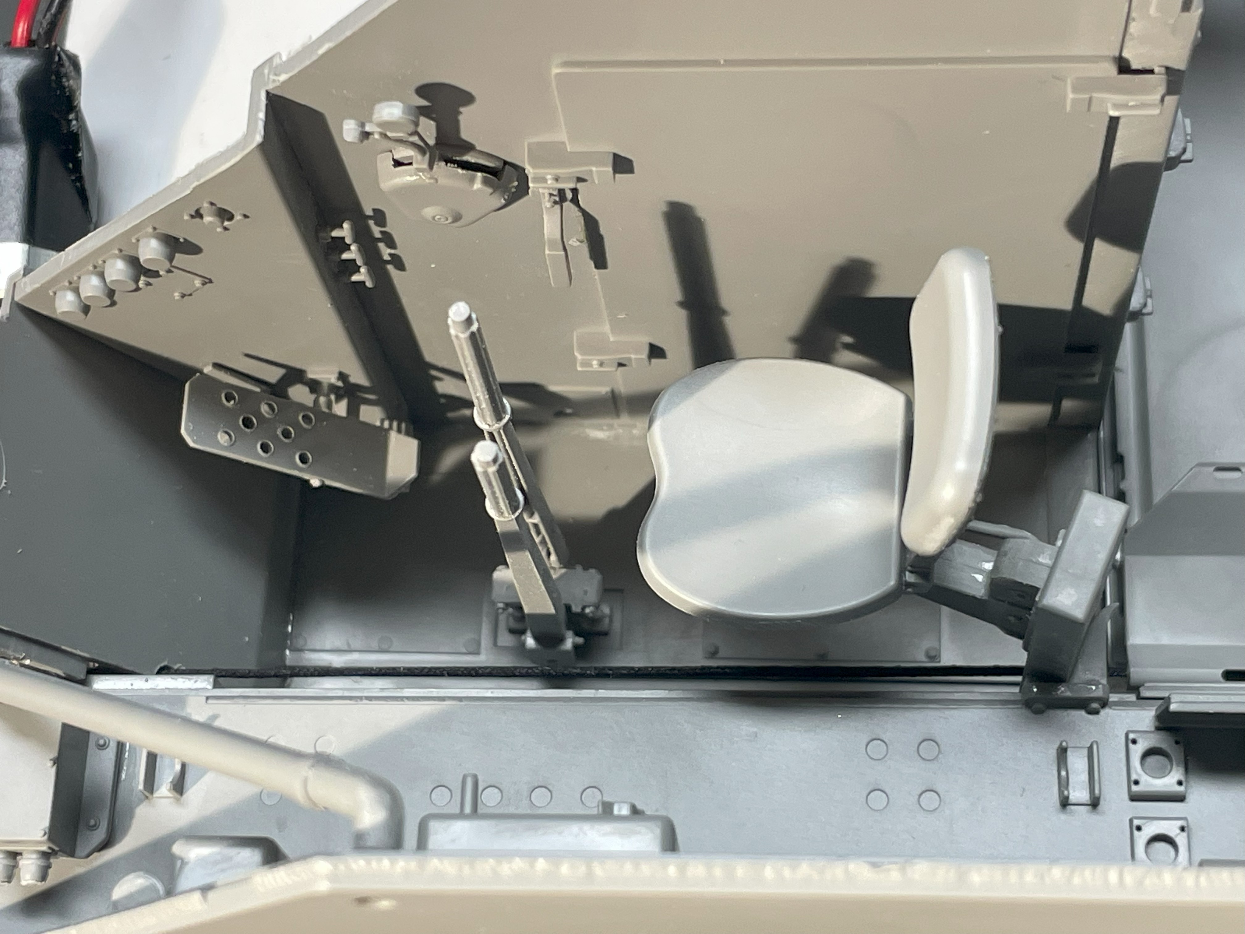 1/16 RC M-113A1 ACAV - Converting the Takom/Andy's HHQ  kit to RC
