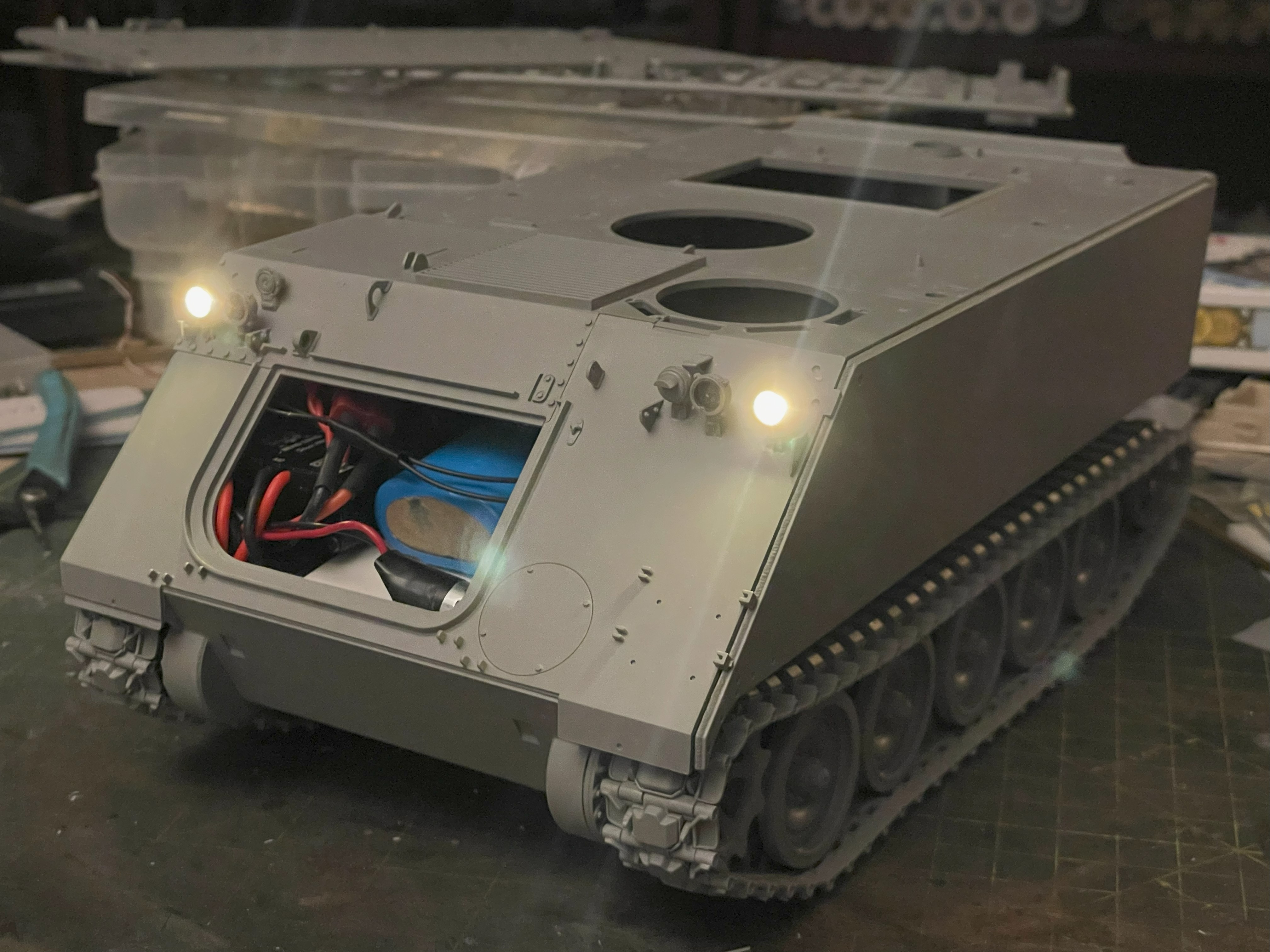 1/16 RC M-113A1 ACAV - Converting the Takom/Andy's HHQ  kit to RC