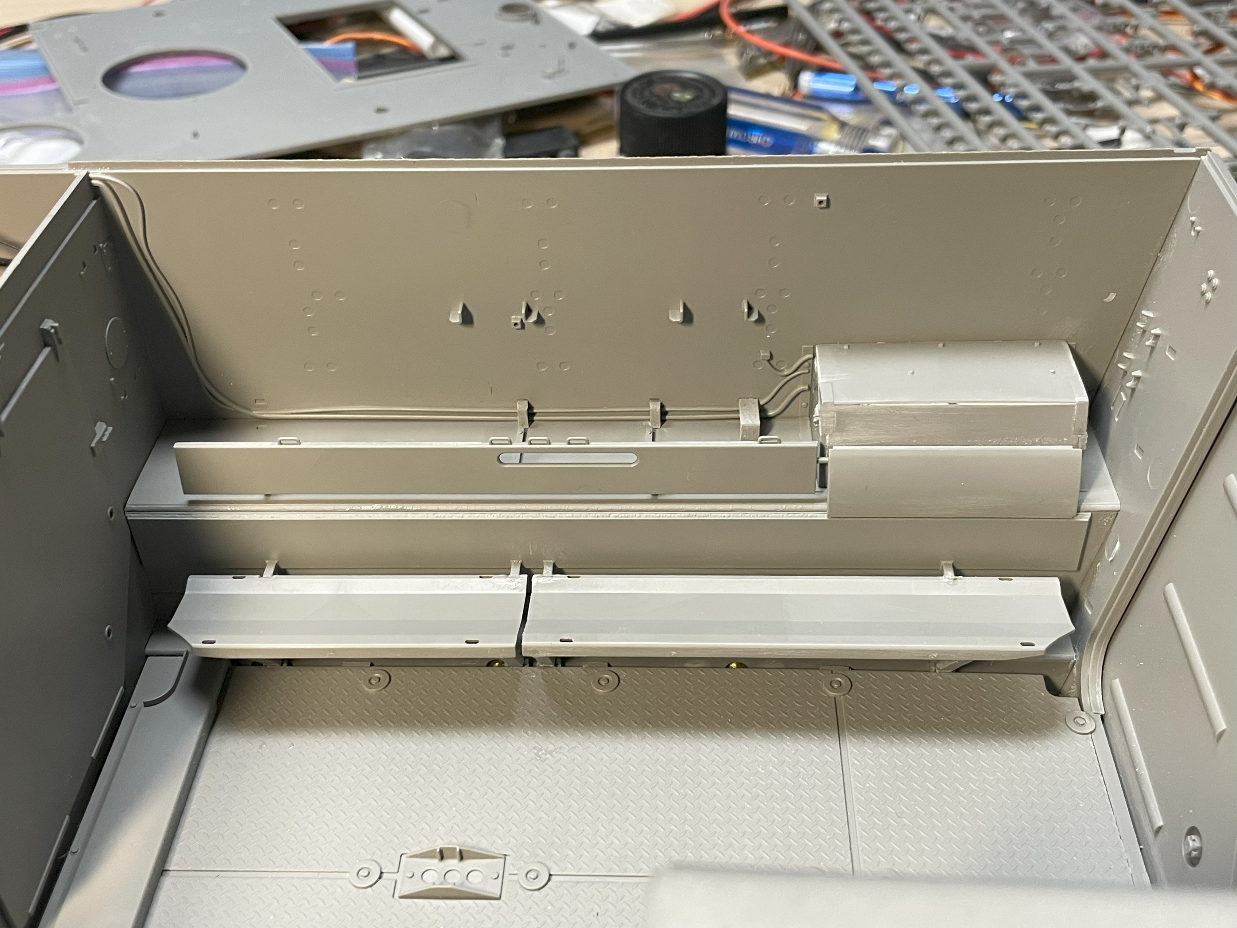 1/16 RC M-113A1 ACAV - Converting the Takom/Andy's HHQ  kit to RC