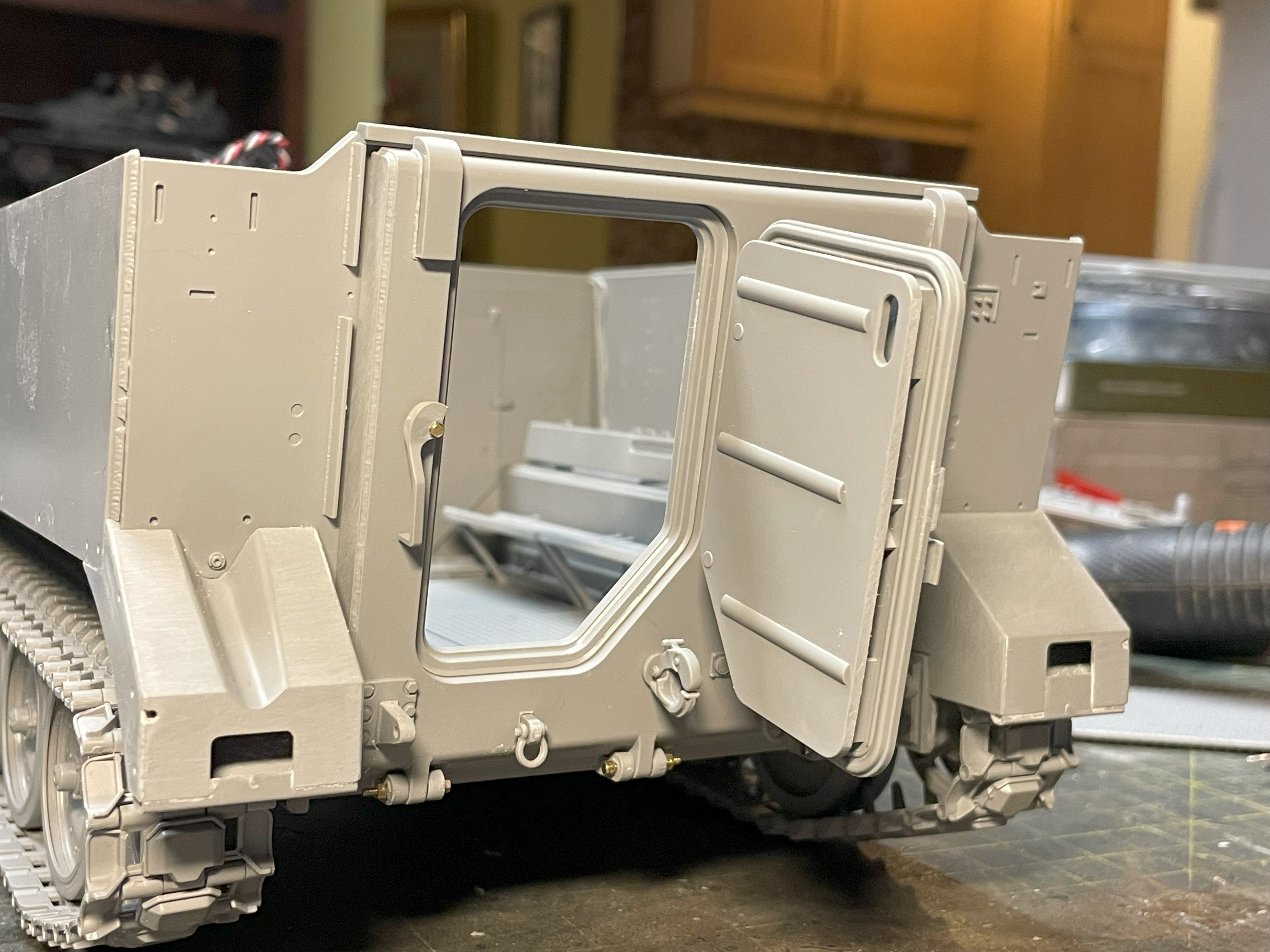 1/16 RC M-113A1 ACAV - Converting the Takom/Andy's HHQ  kit to RC
