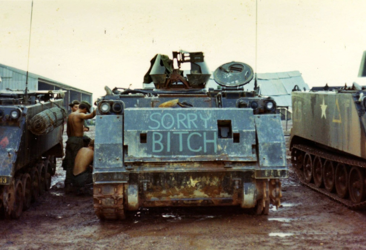 1/16 RC M-113A1 ACAV - Converting the Takom/Andy's HHQ  kit to RC