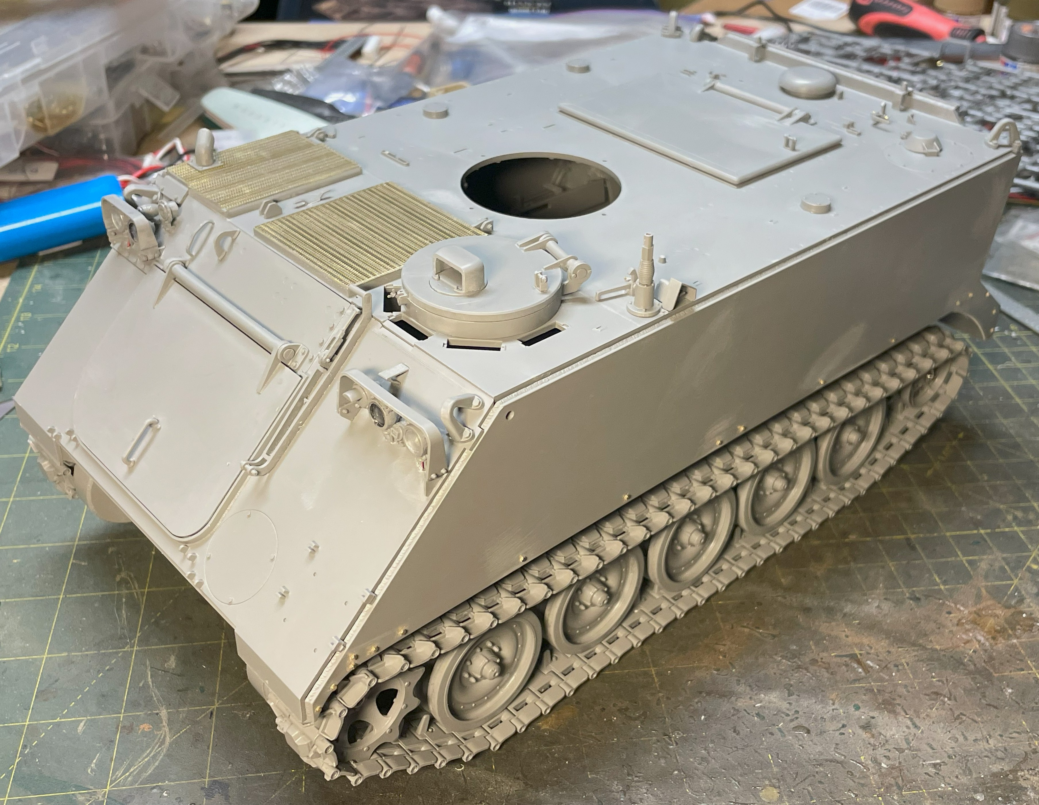 1/16 RC M-113A1 ACAV - Converting the Takom/Andy's HHQ  kit to RC
