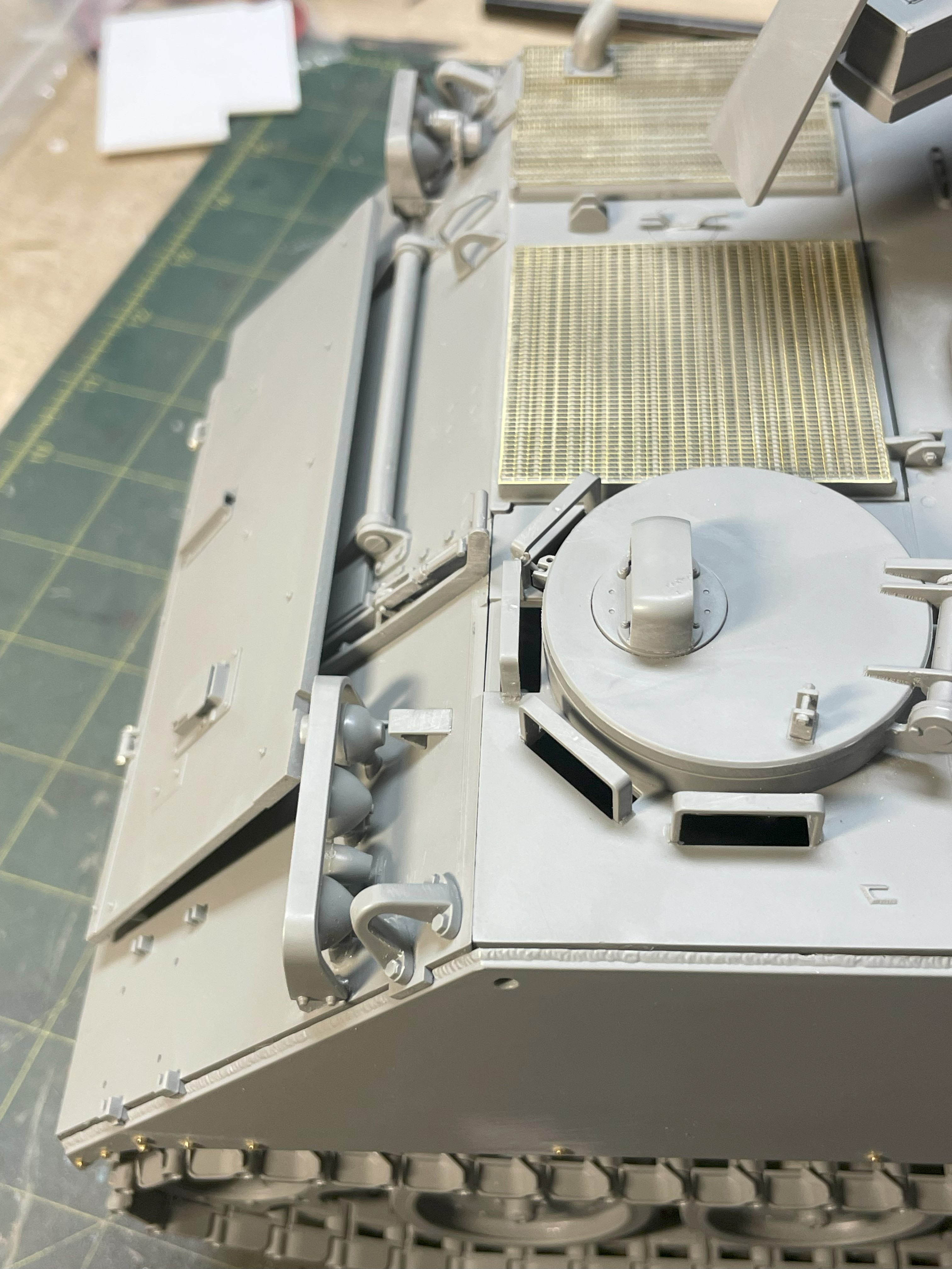 1/16 RC M-113A1 ACAV - Converting the Takom/Andy's HHQ  kit to RC