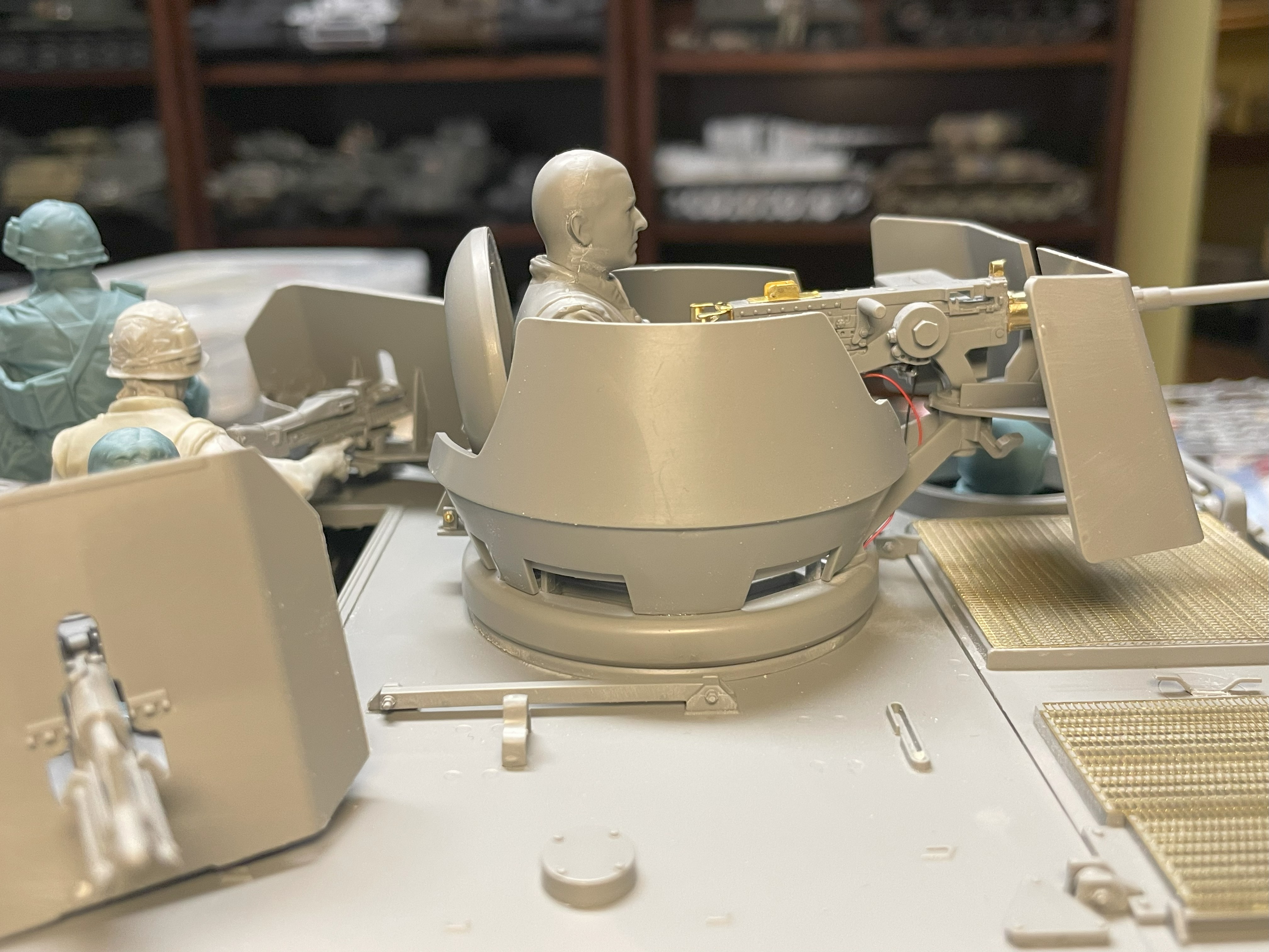 1/16 RC M-113A1 ACAV - Converting the Takom/Andy's HHQ  kit to RC
