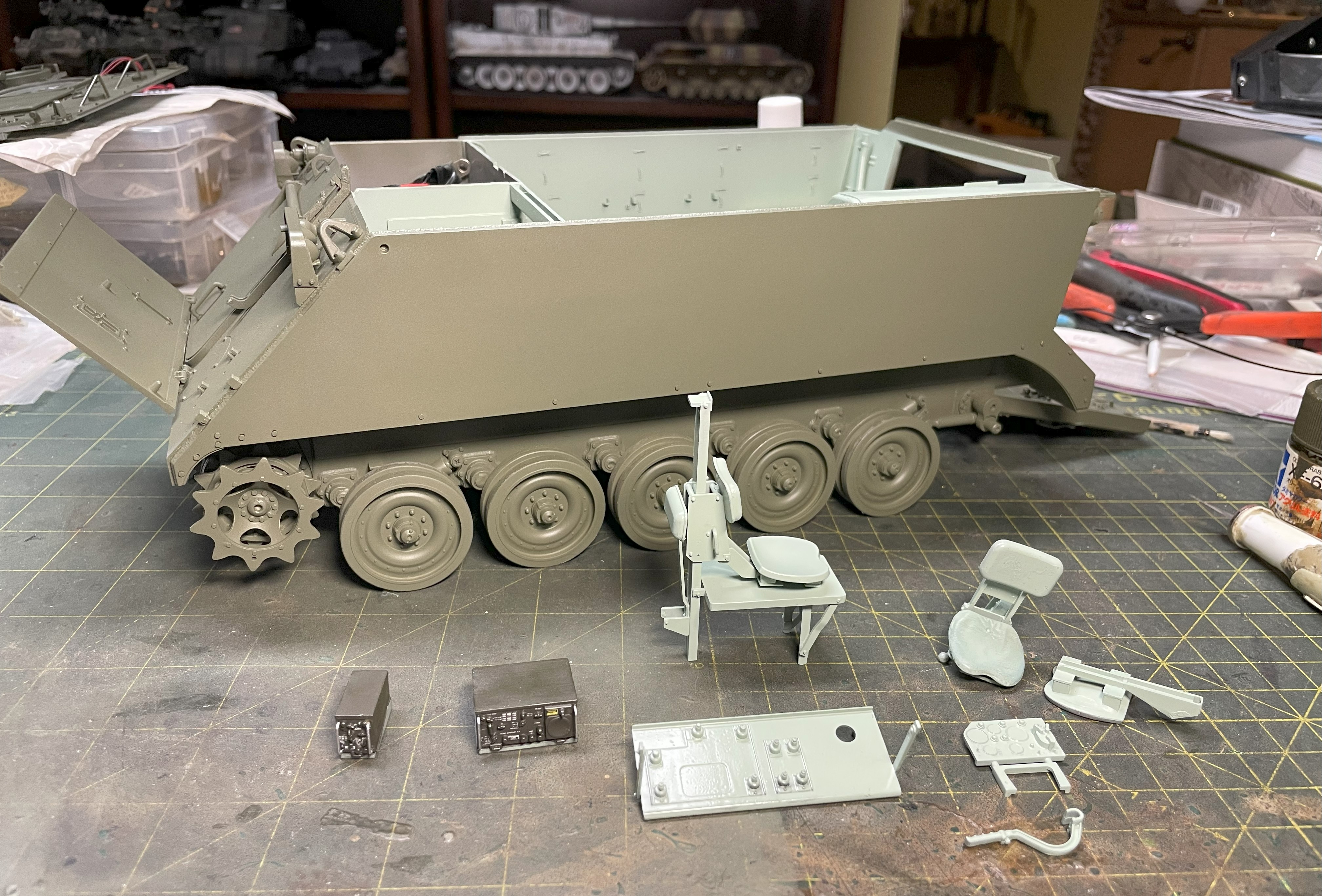 1/16 RC M-113A1 ACAV - Converting the Takom/Andy's HHQ  kit to RC