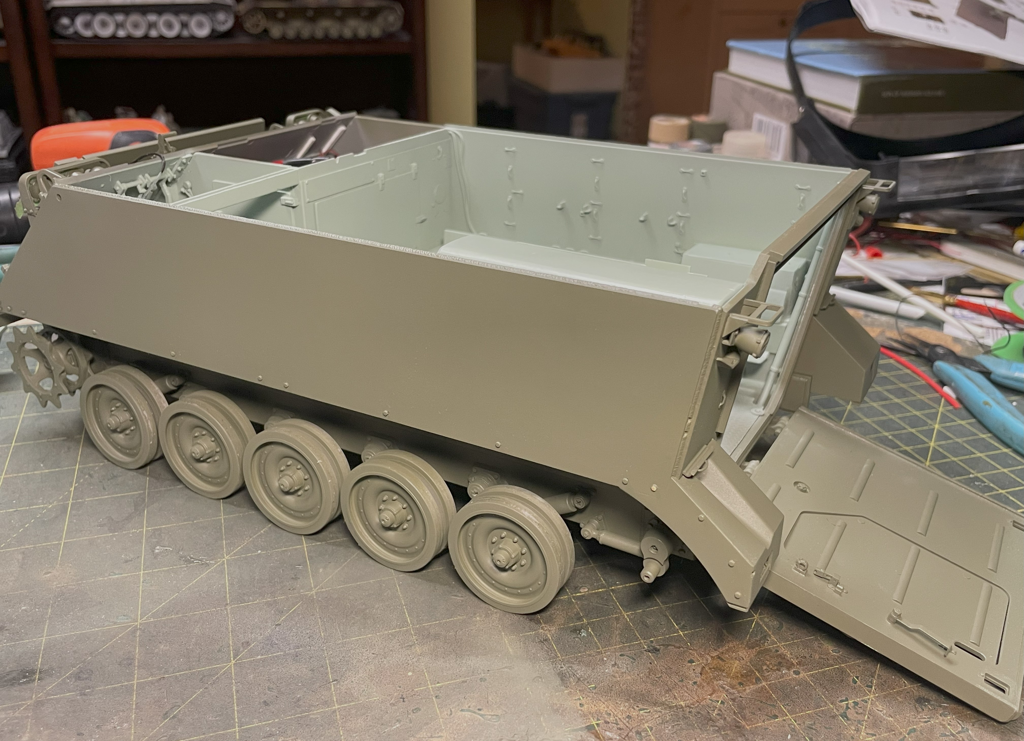 1/16 RC M-113A1 ACAV - Converting the Takom/Andy's HHQ  kit to RC