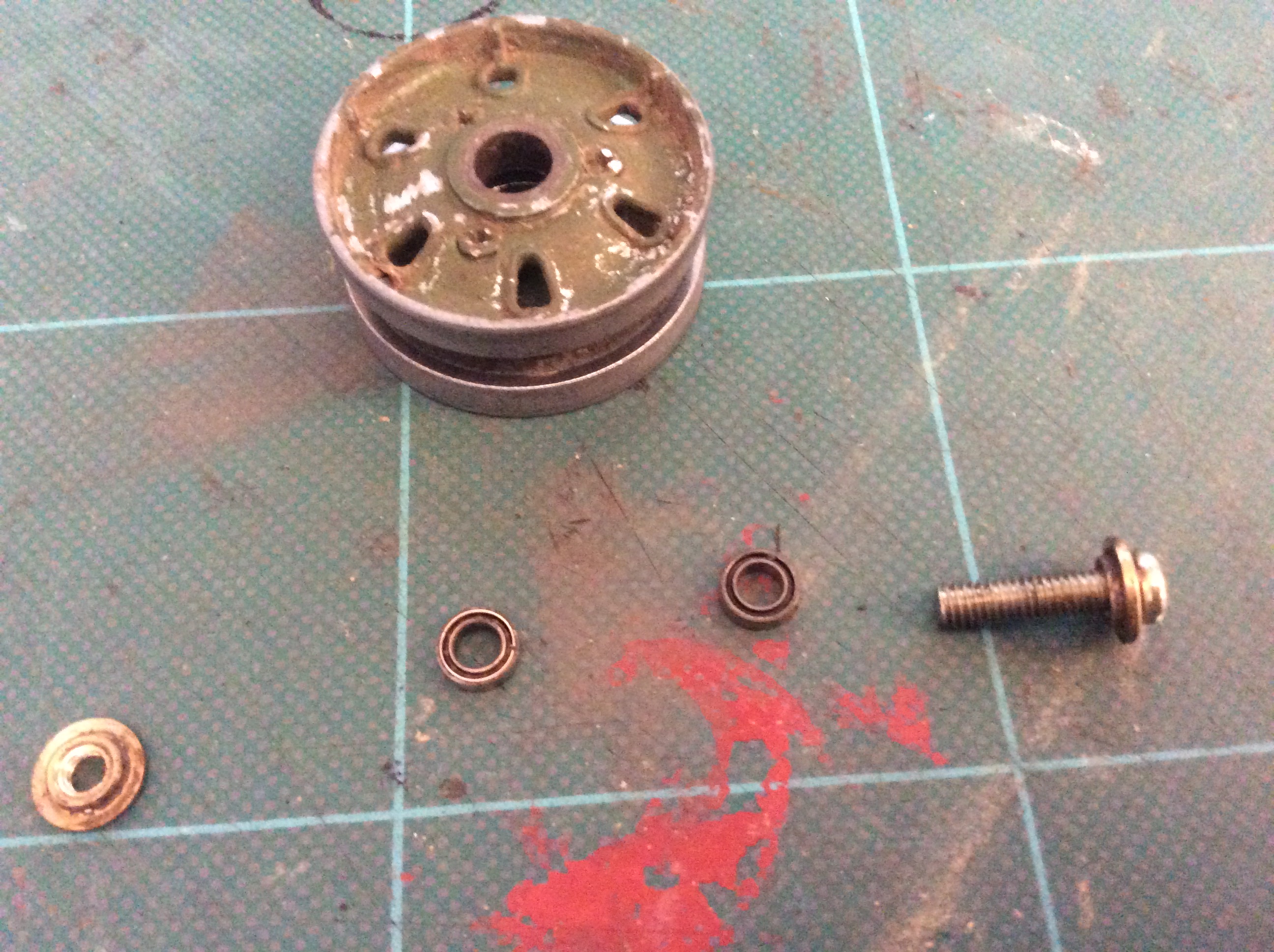 Return wheel axle bearings.
