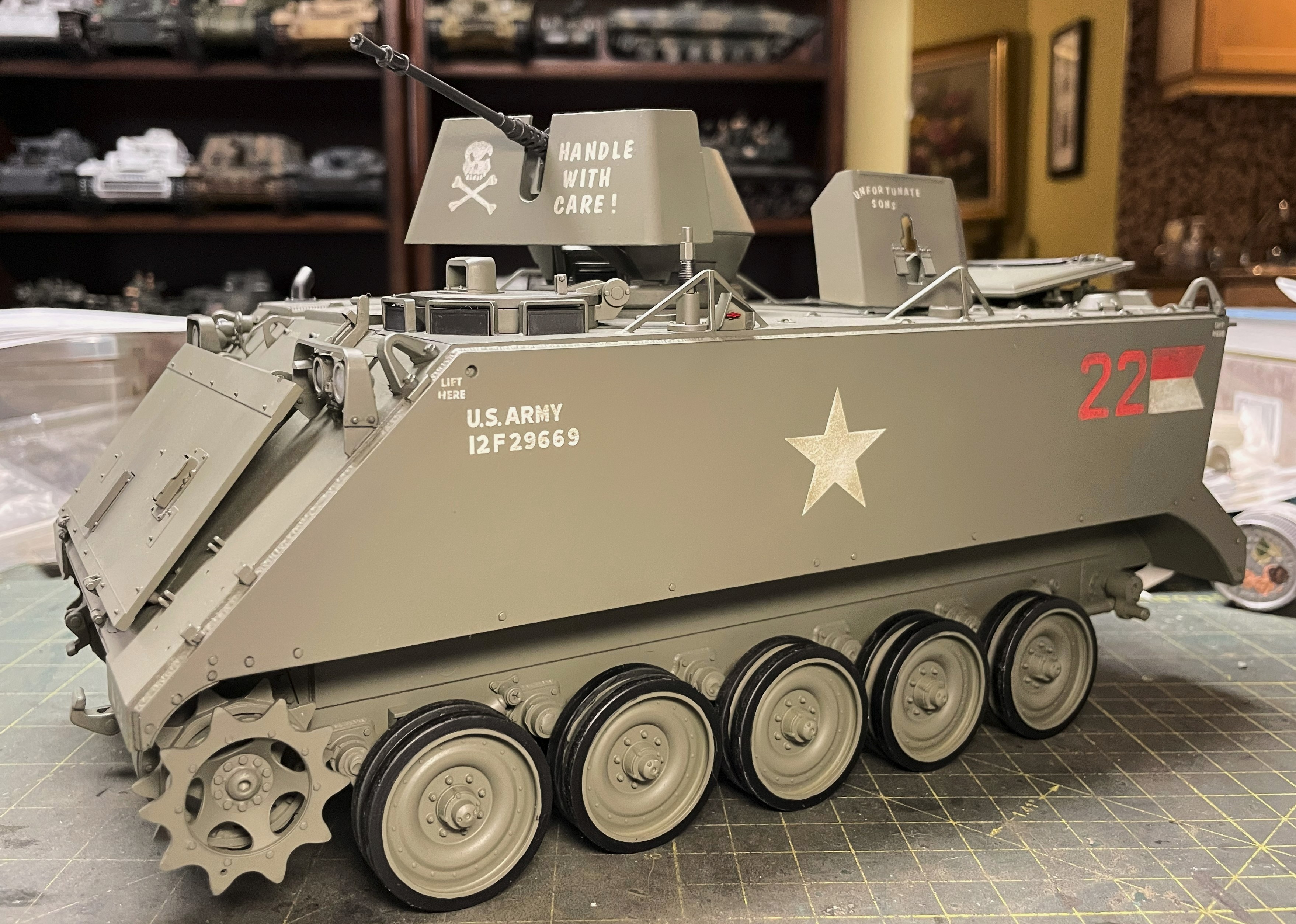 1/16 RC M-113A1 ACAV - Converting the Takom/Andy's HHQ  kit to RC