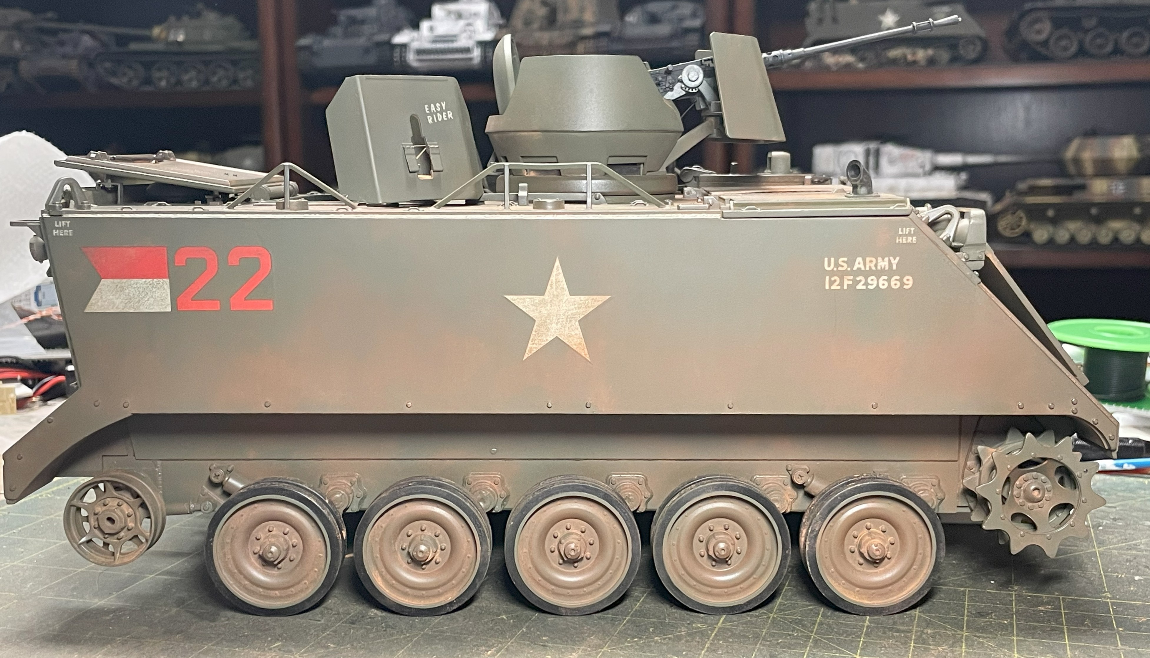 1/16 RC M-113A1 ACAV - Converting the Takom/Andy's HHQ  kit to RC