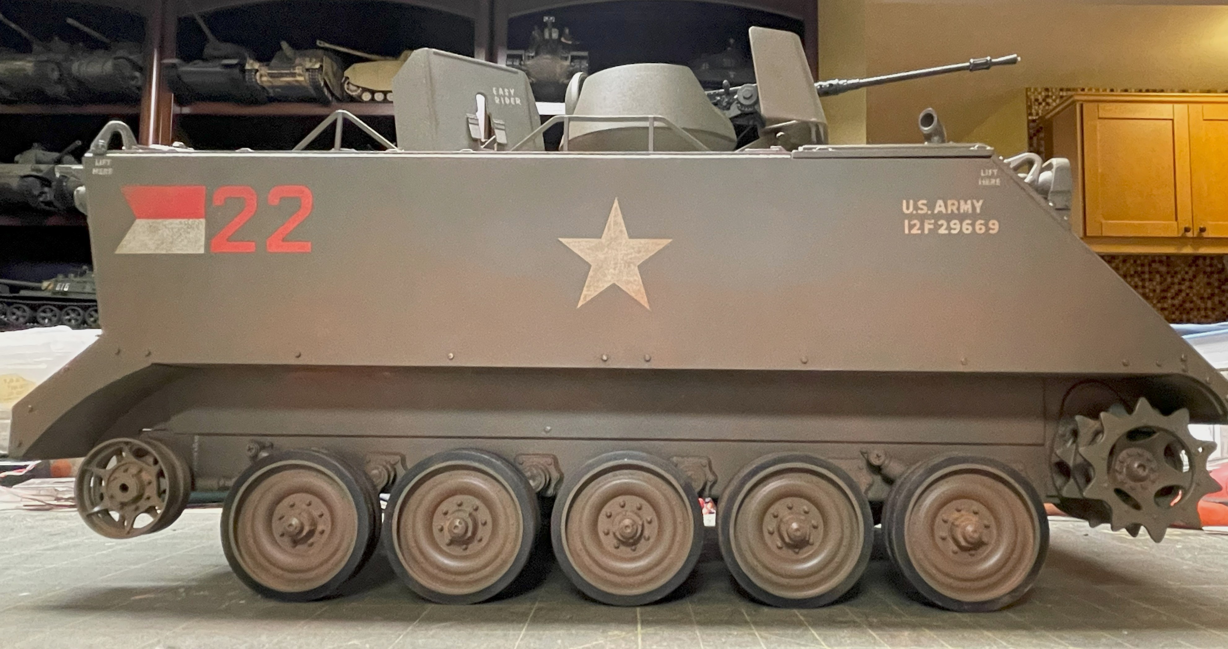 1/16 RC M-113A1 ACAV - Converting the Takom/Andy's HHQ  kit to RC