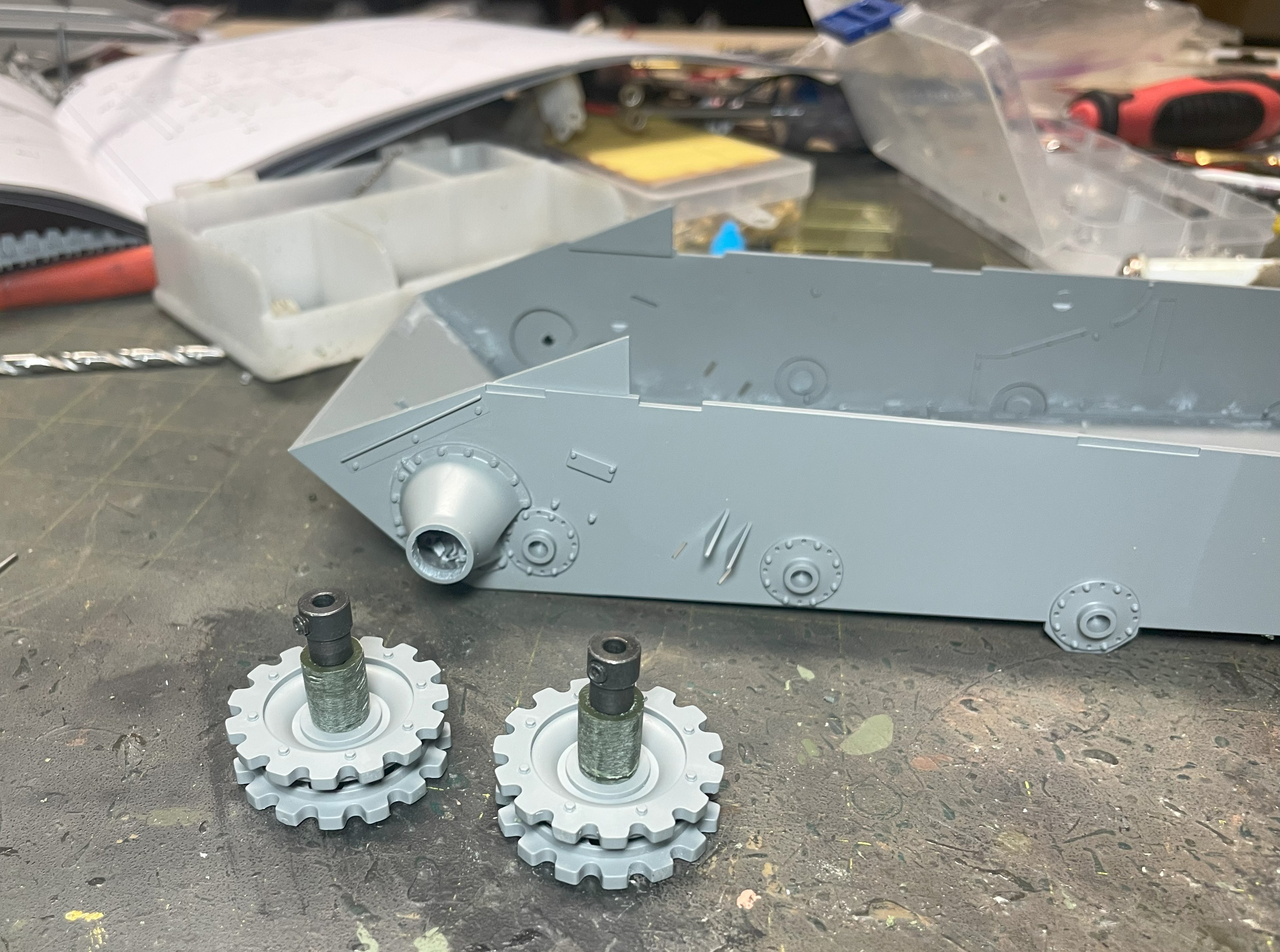 1/16 RC M-50A1 Ontos - Converting the Takom kit to RC - Build