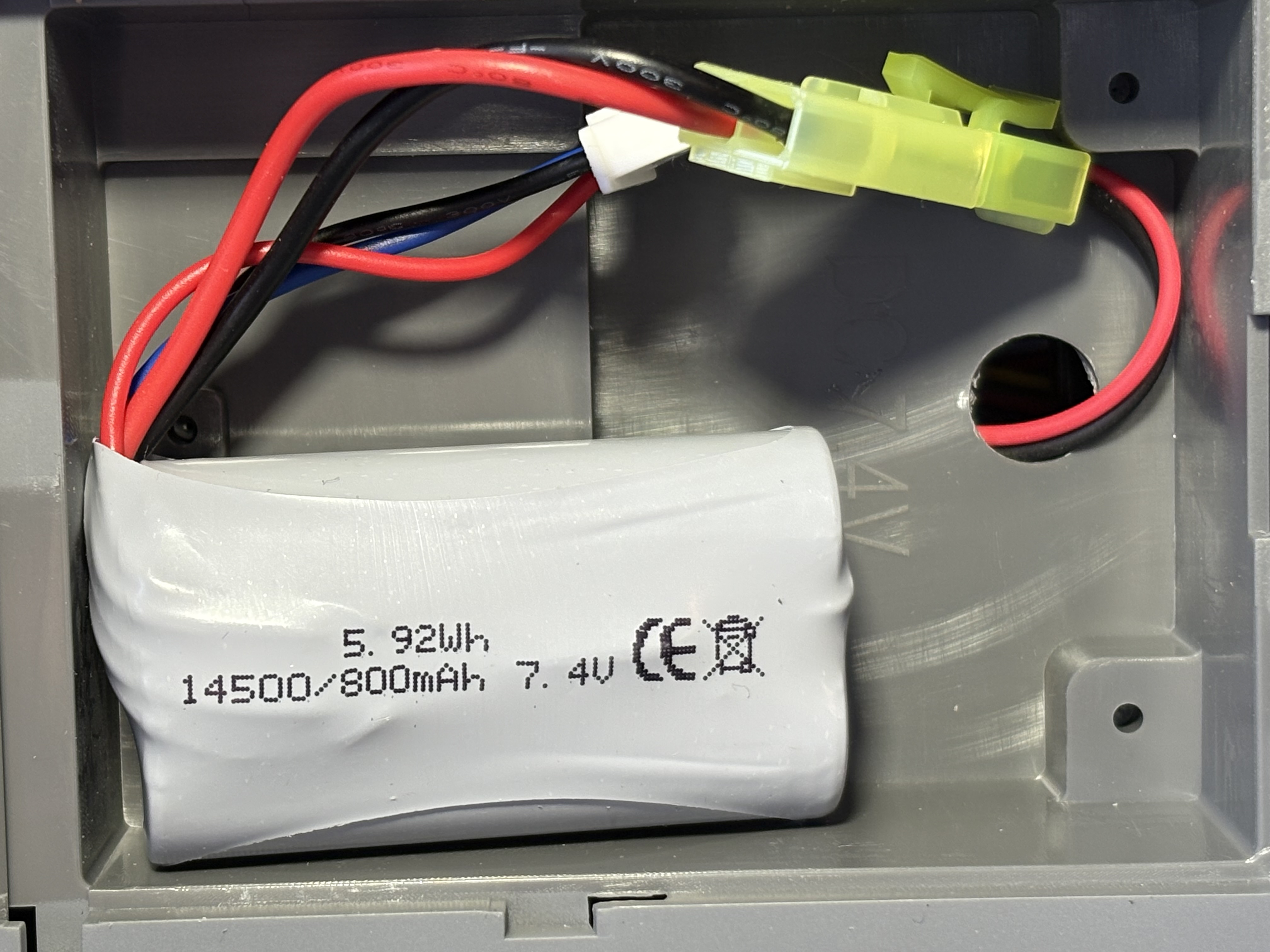 Stock 2s 800mAh lipo will have its connector changed to JST as well.