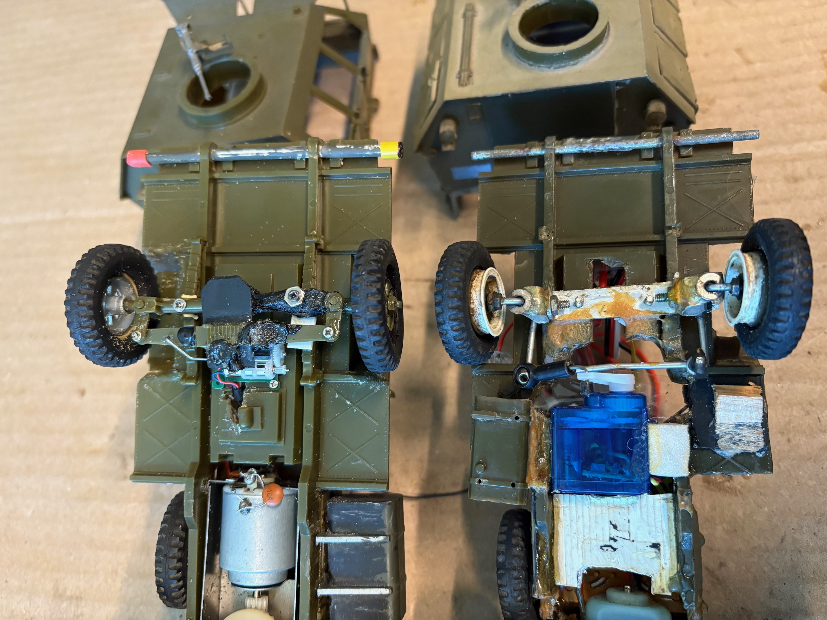 lower 4WD chassis has hand made all metal front end parts. Upper 2WD chassis was built with as few mods to the chassis as possible.