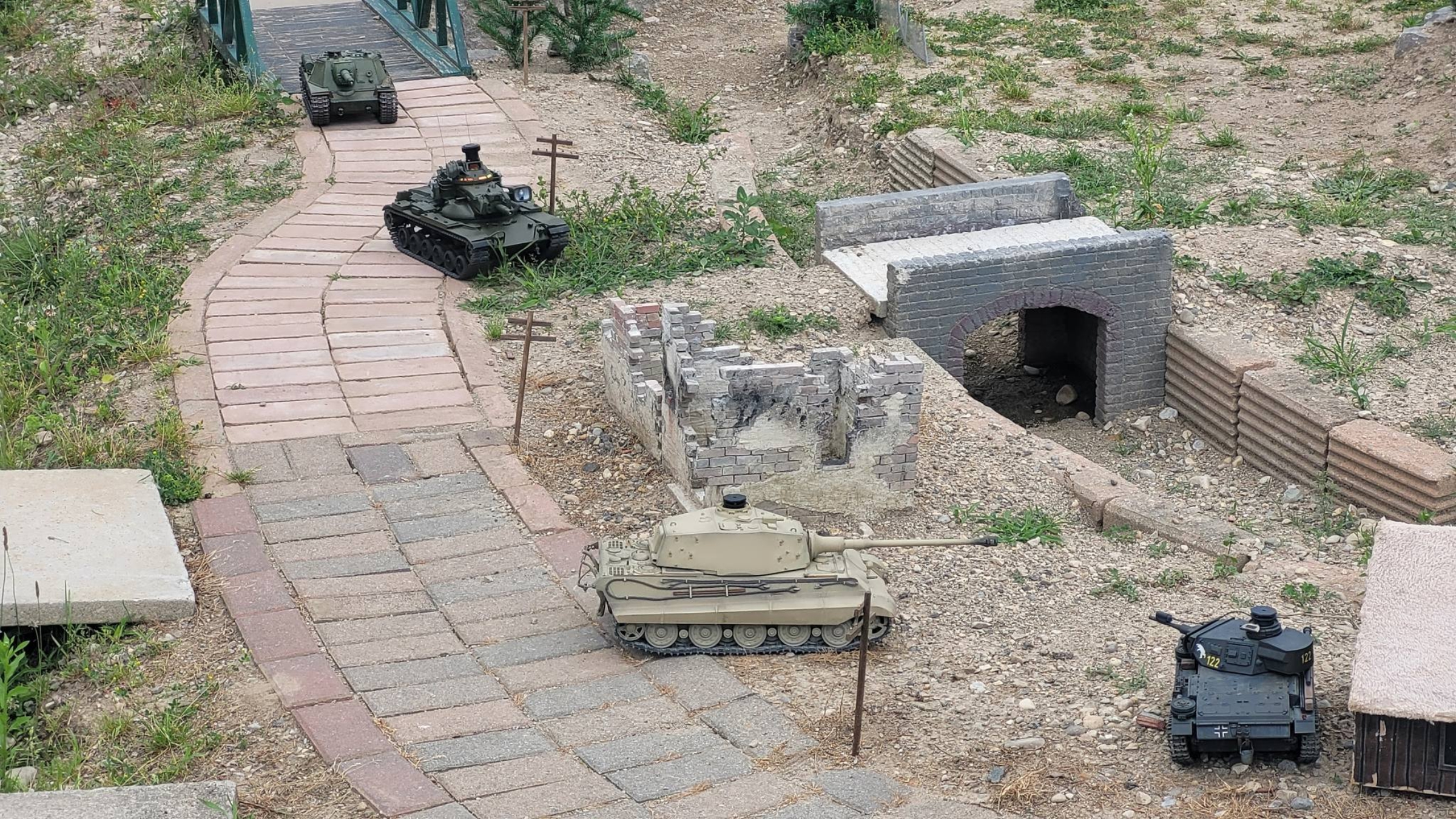 field 4.jpg