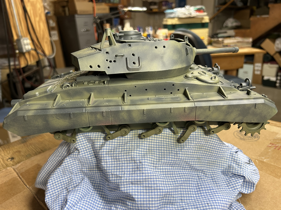 Black basing right.jpg