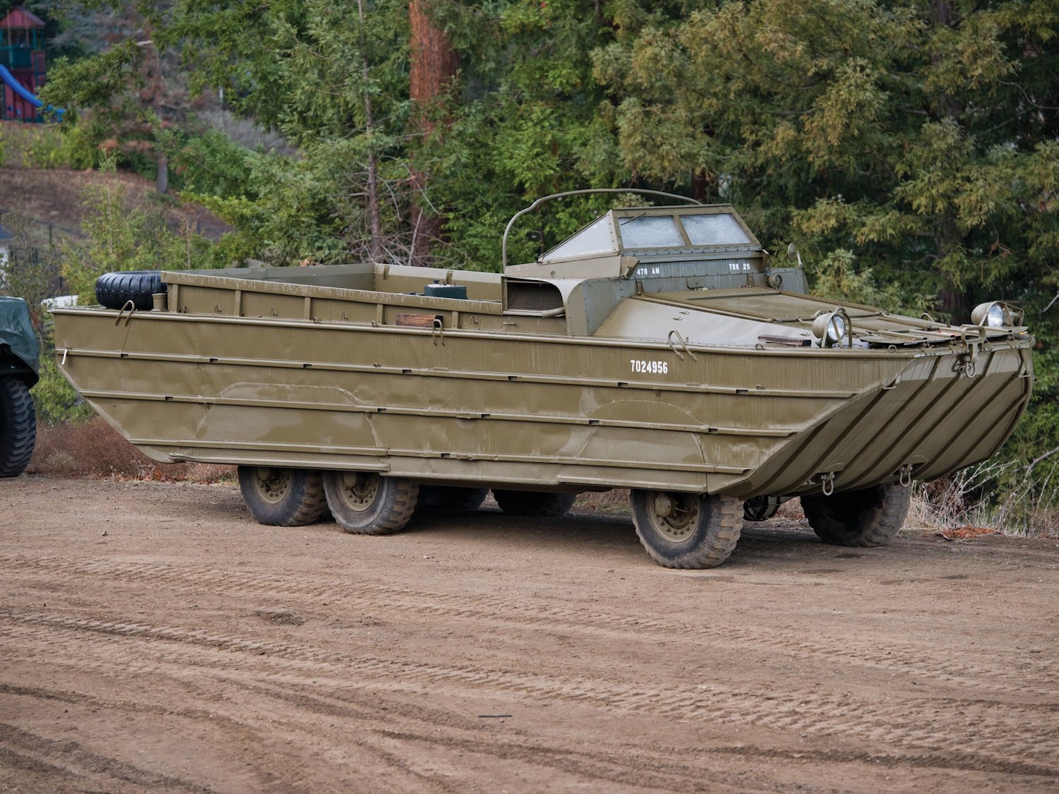 DUKW6.jpg