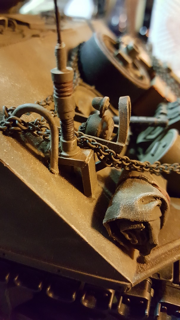 Bow Detail Closeup.jpg